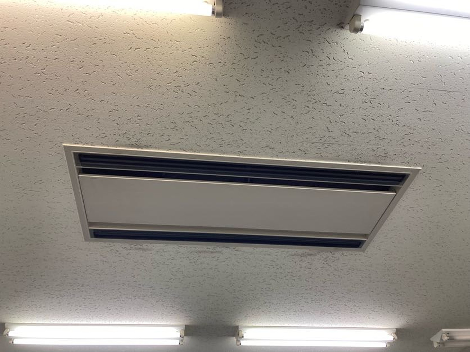 空調吹出口