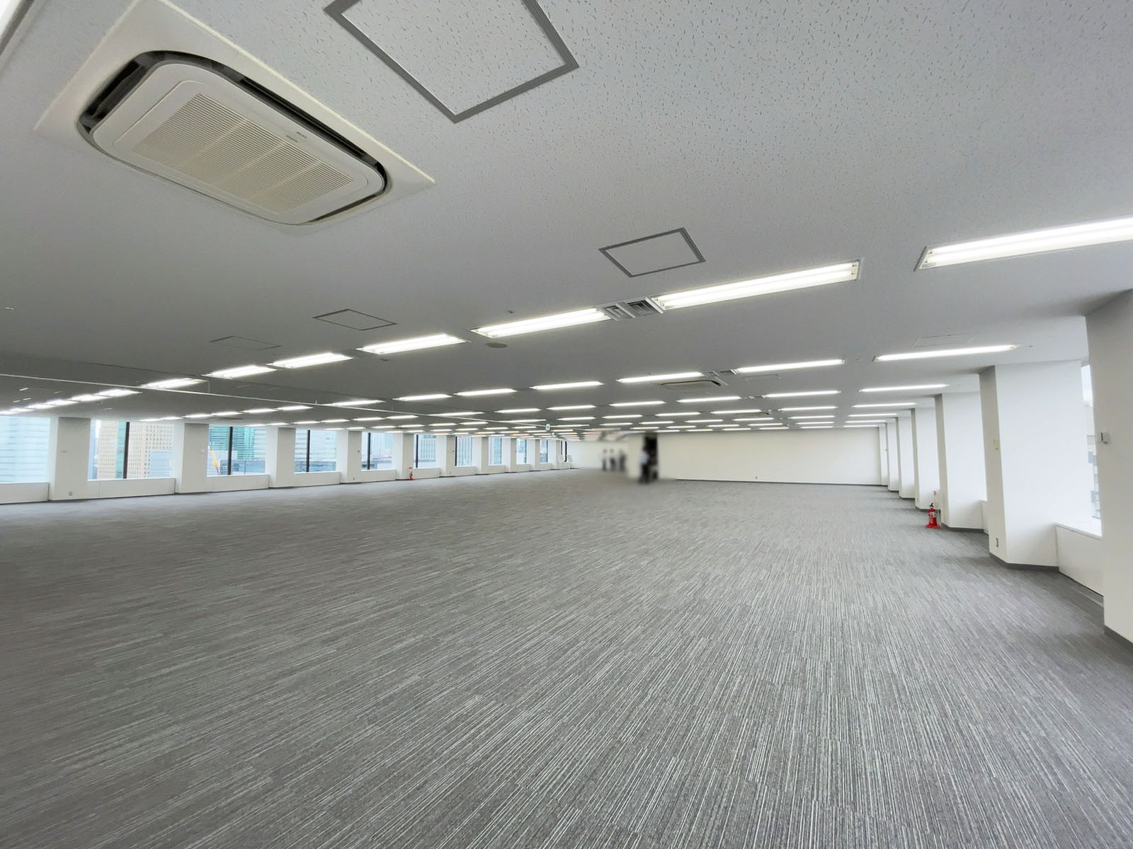 明るい室内