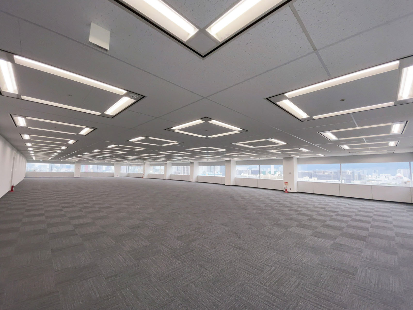 オフィス室内参考画像(12階・約409坪)