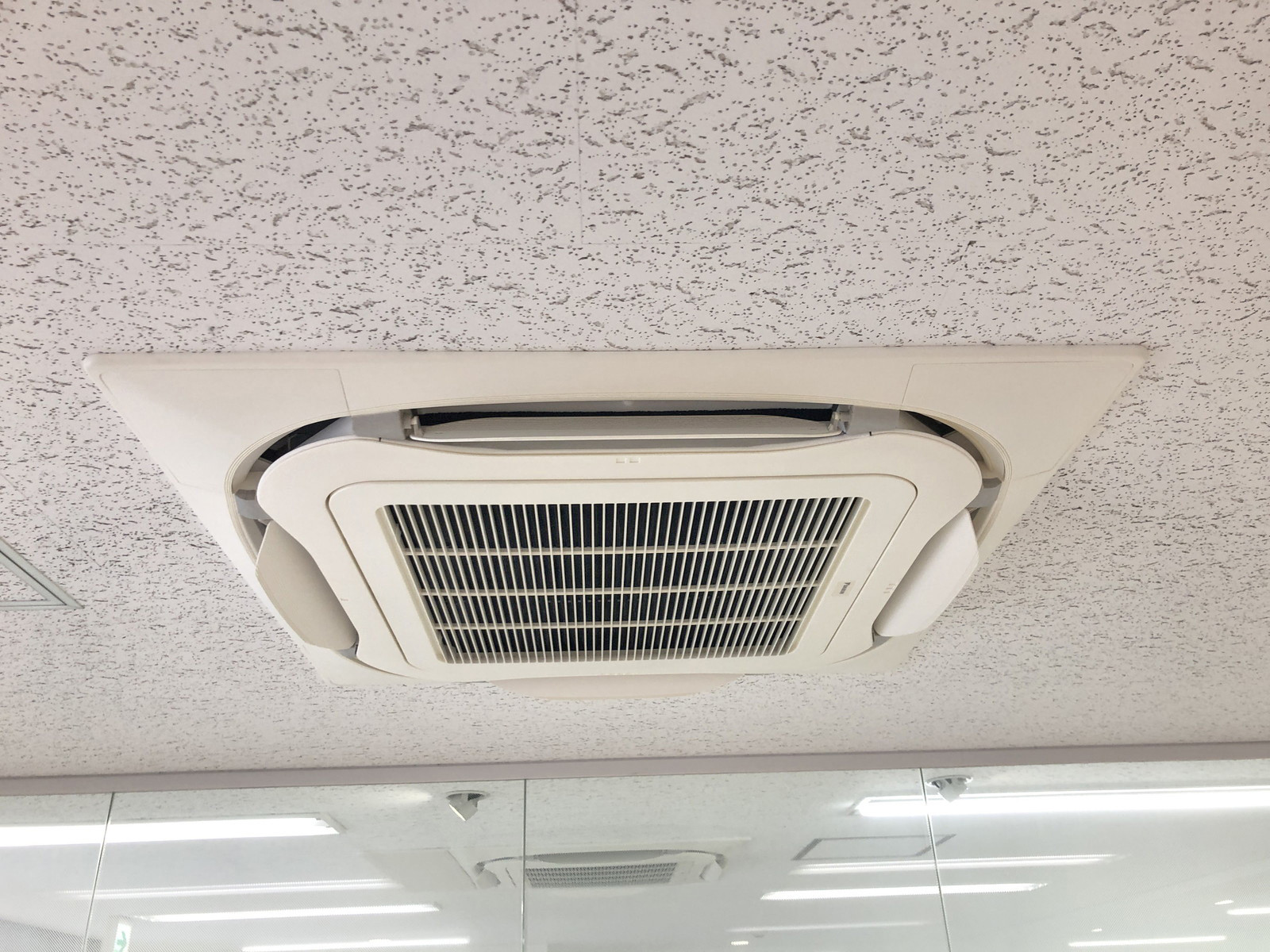 空調