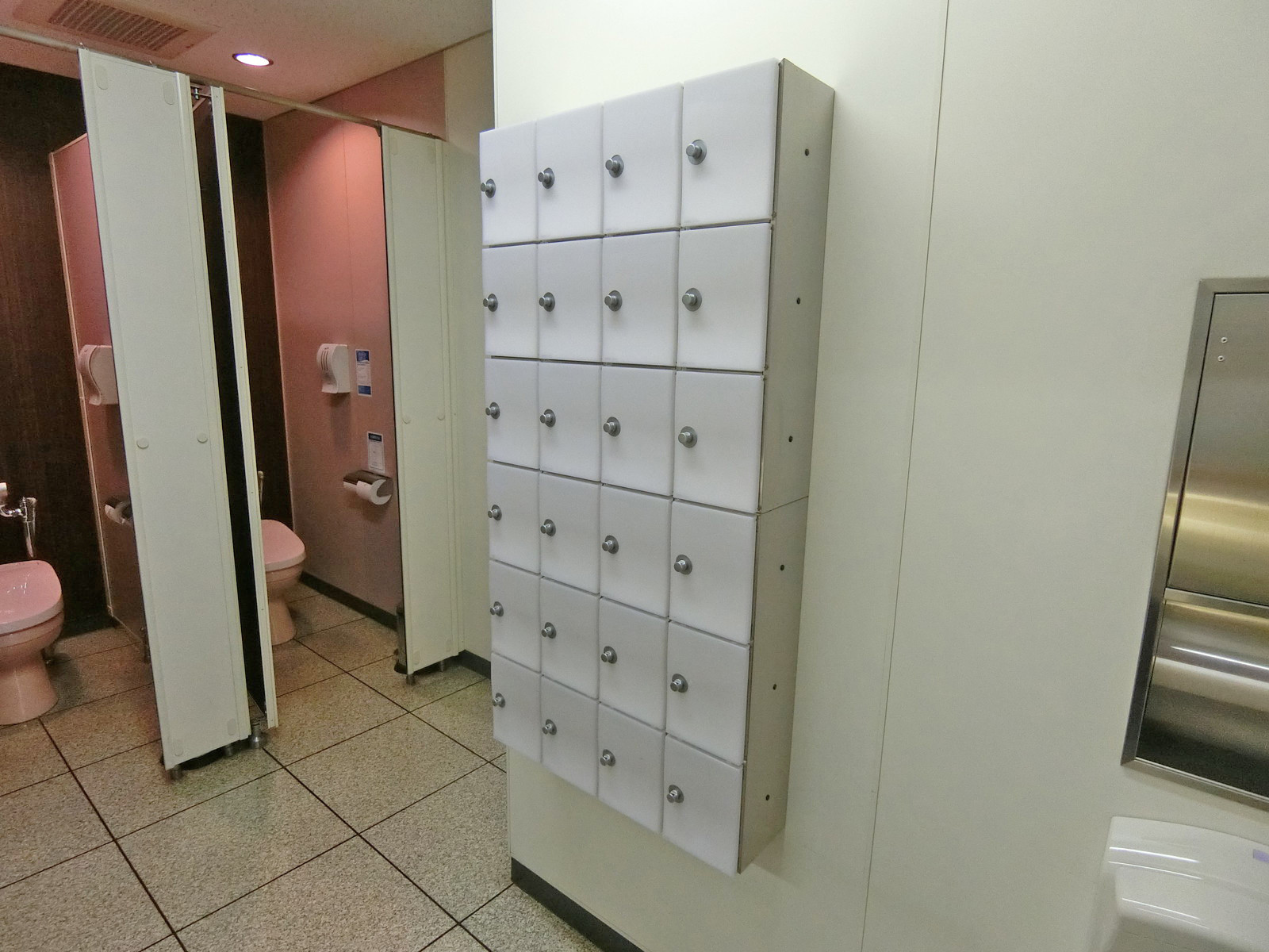 女性用トイレ専用小物入れ