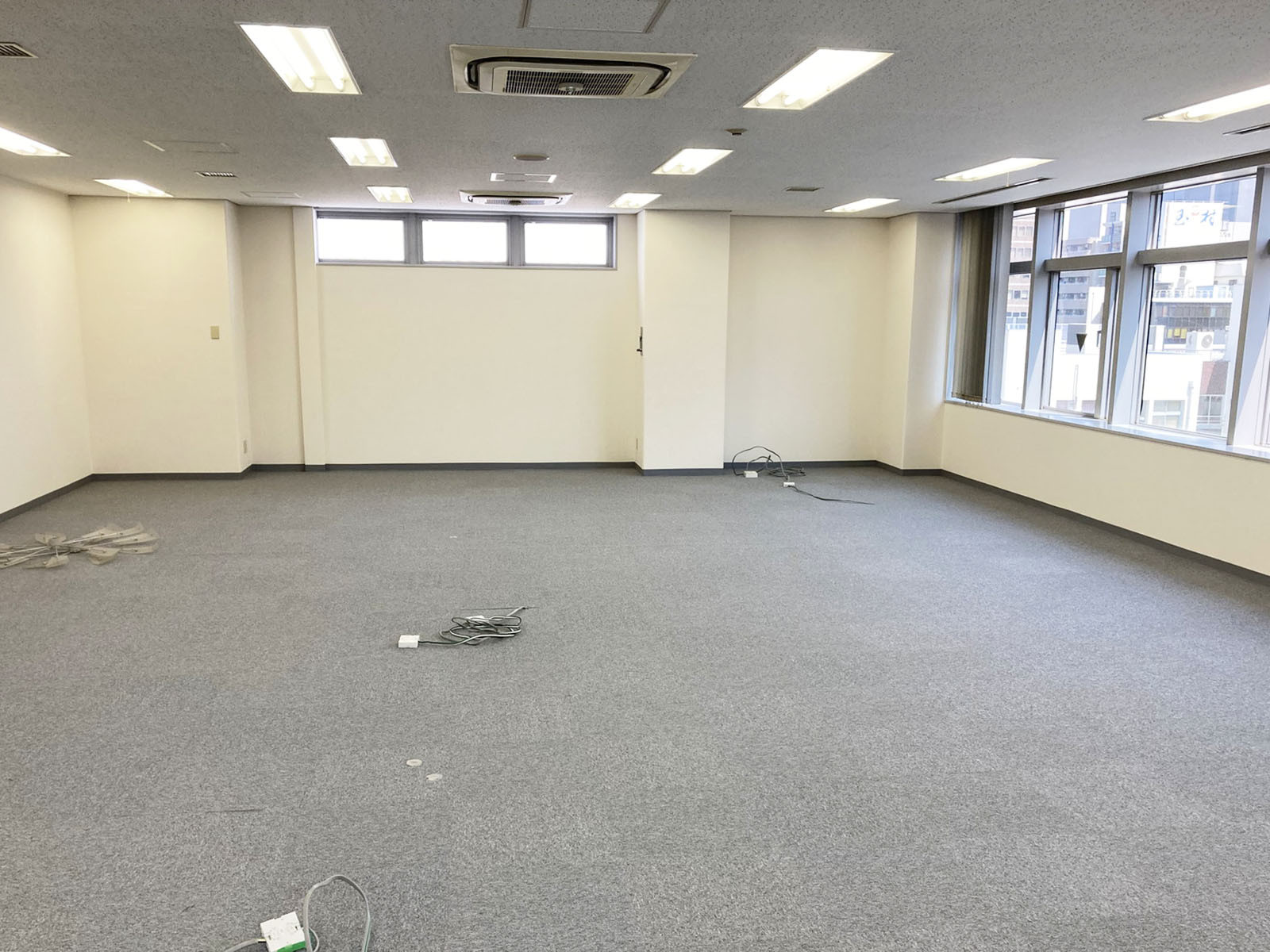 オフィス室内参考画像(6階・約35坪)