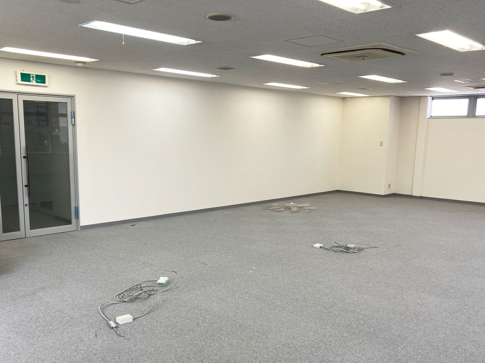 別角度の様子