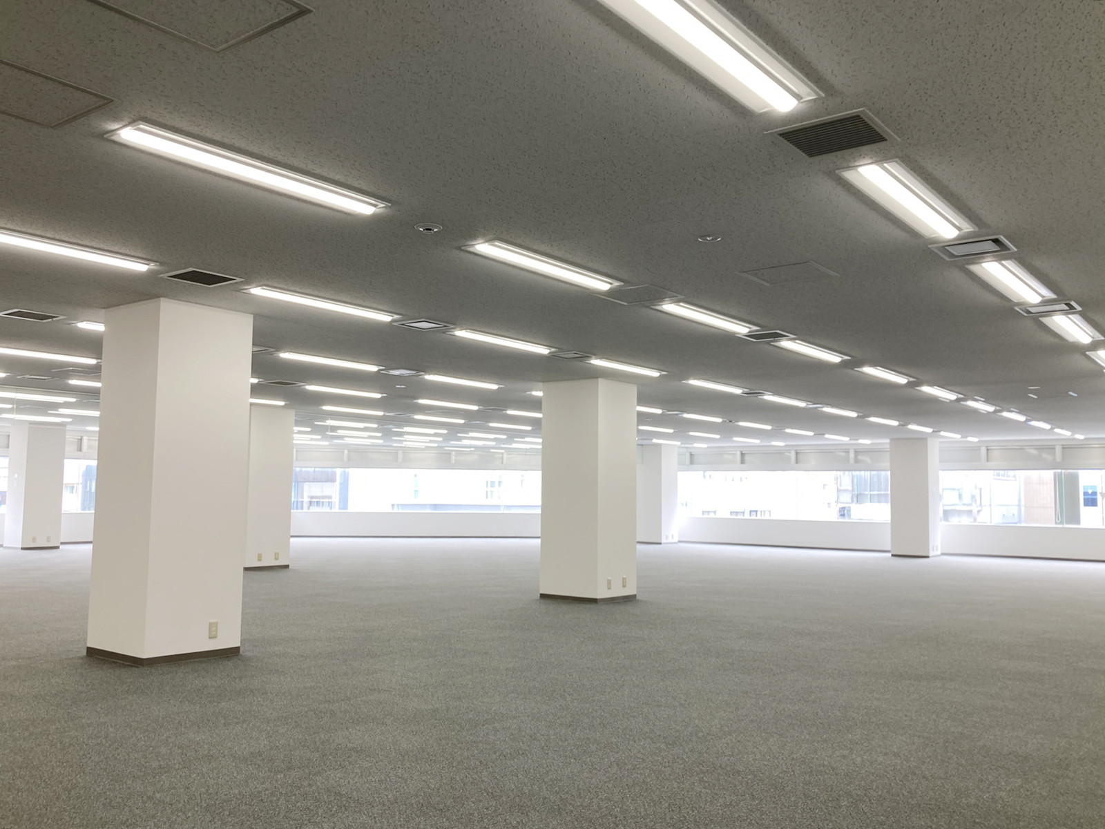 オフィス室内参考画像(8階)