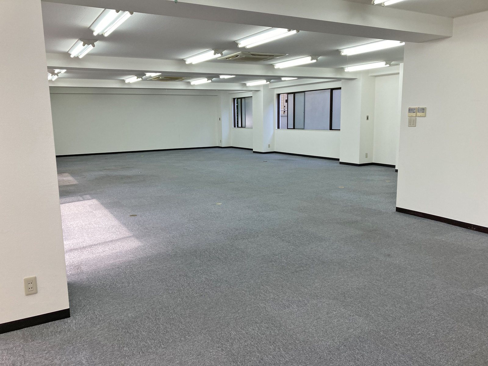 明るい室内