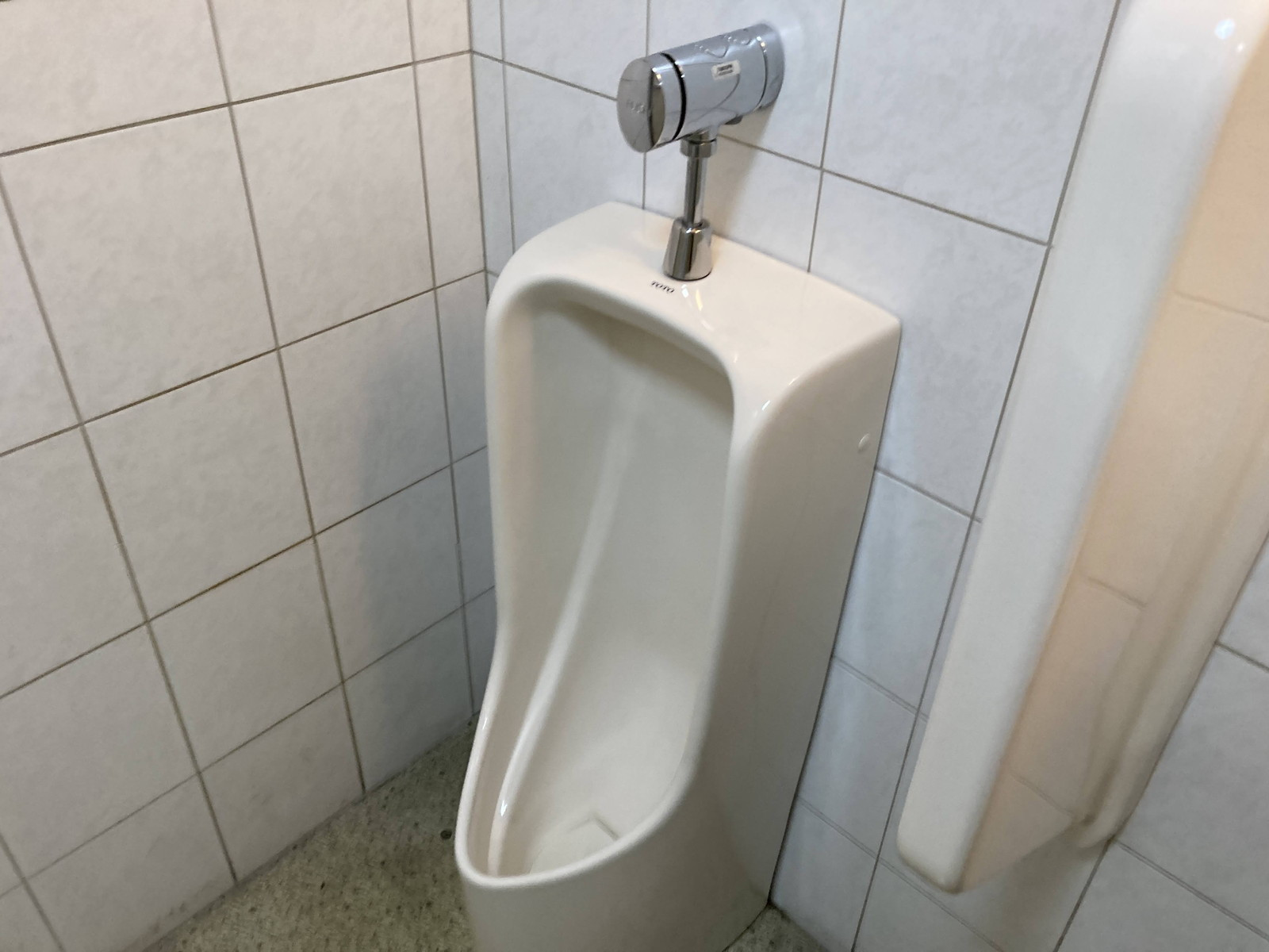 男性用トイレ