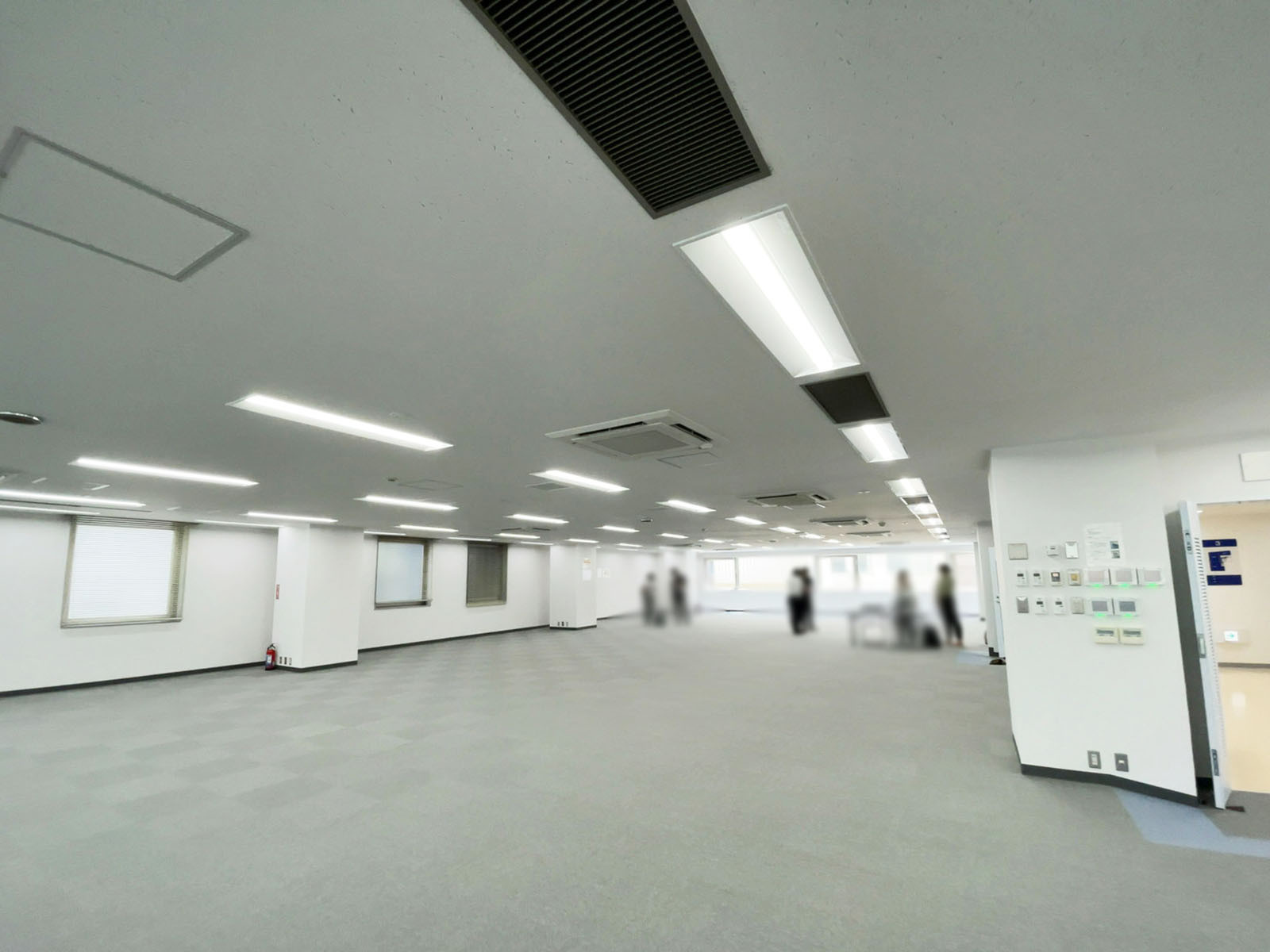 明るい室内