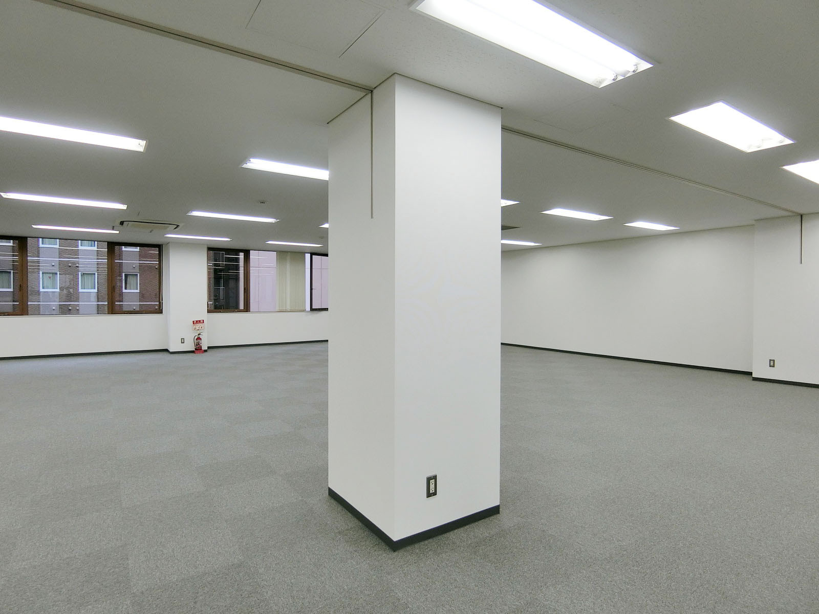 一部柱あり