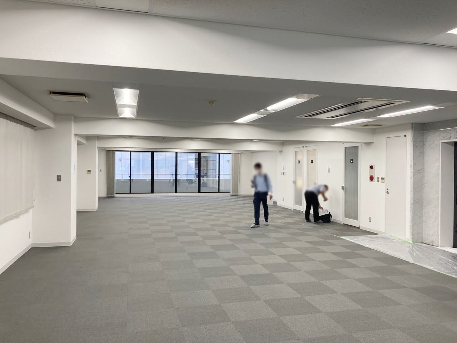オフィス室内参考画像