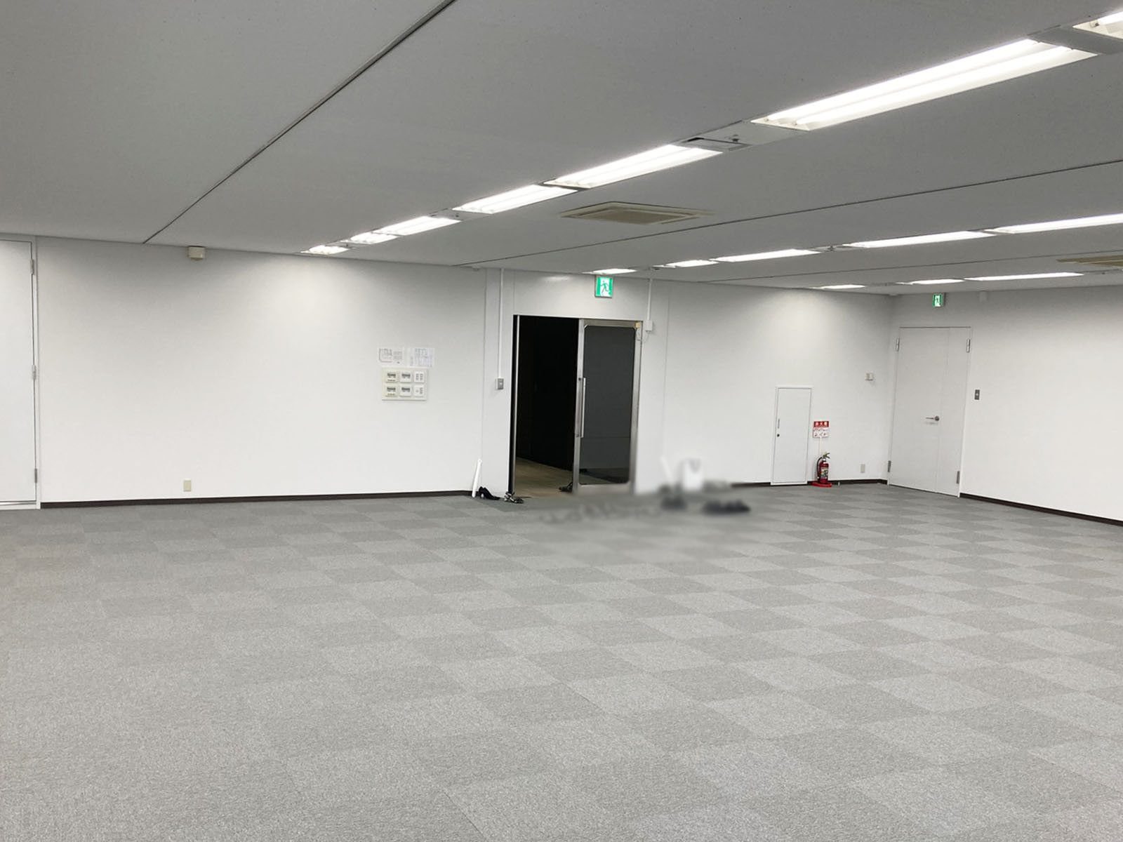別角度の様子