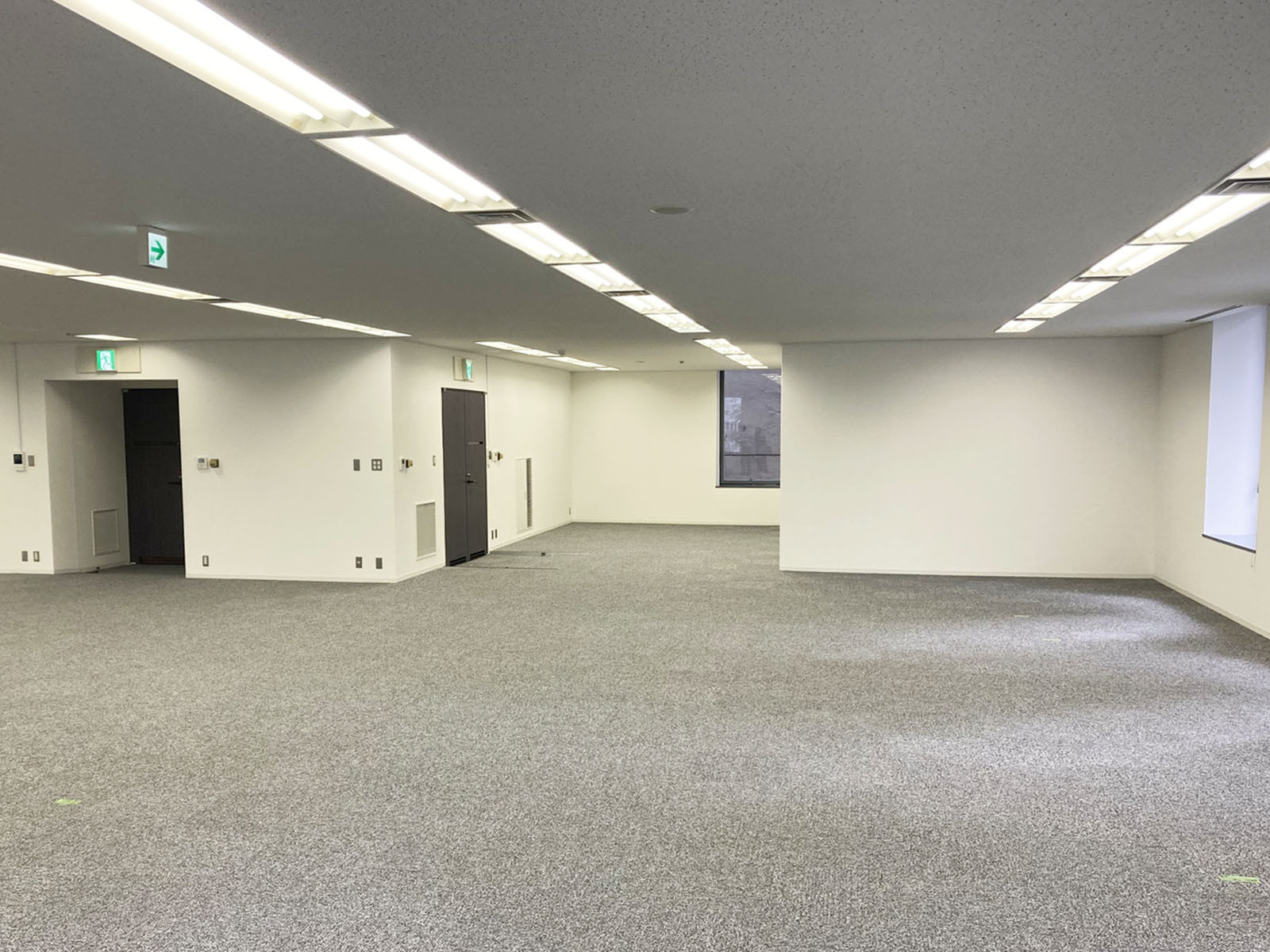 別角度の様子