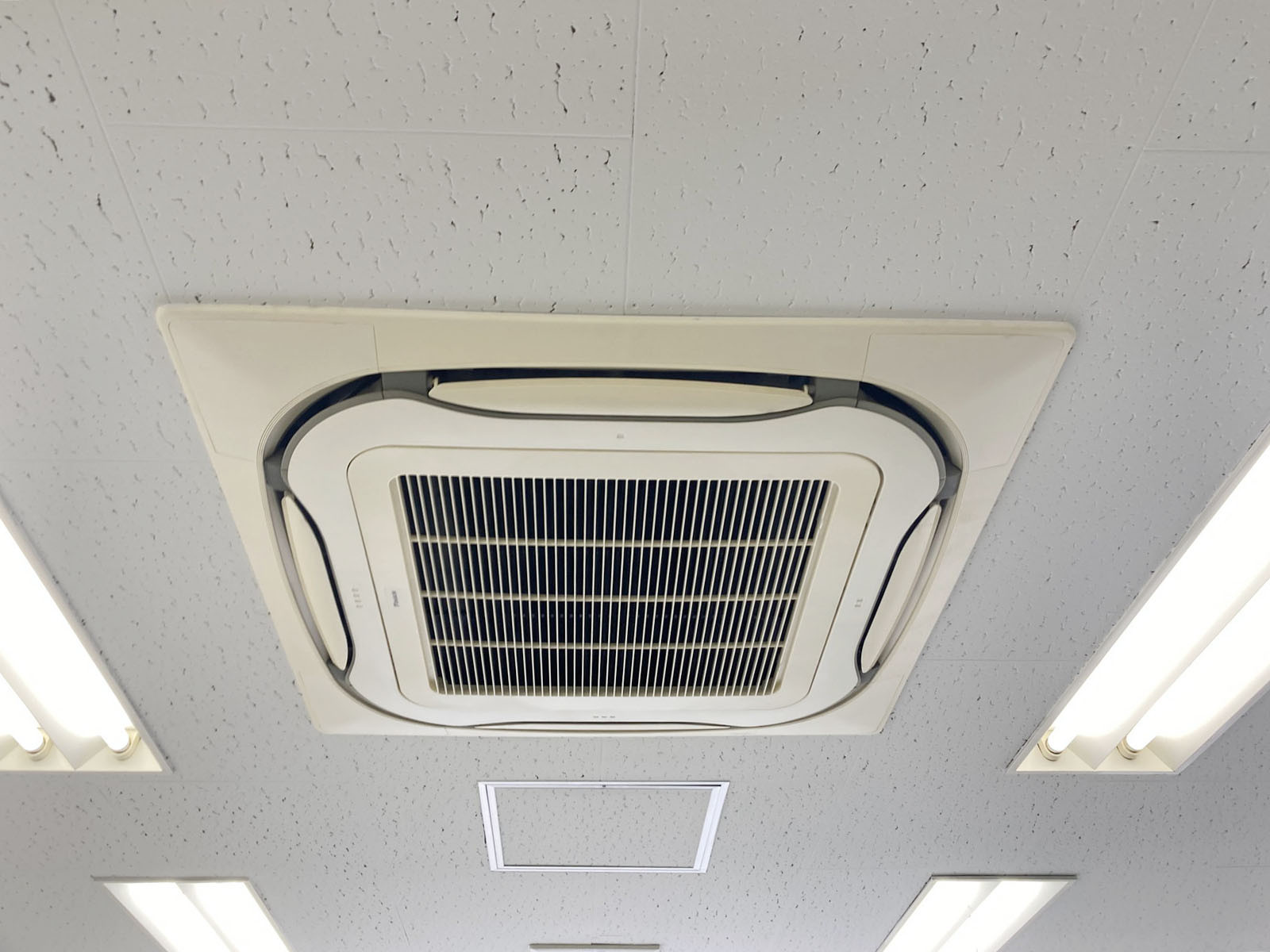 空調吹出口