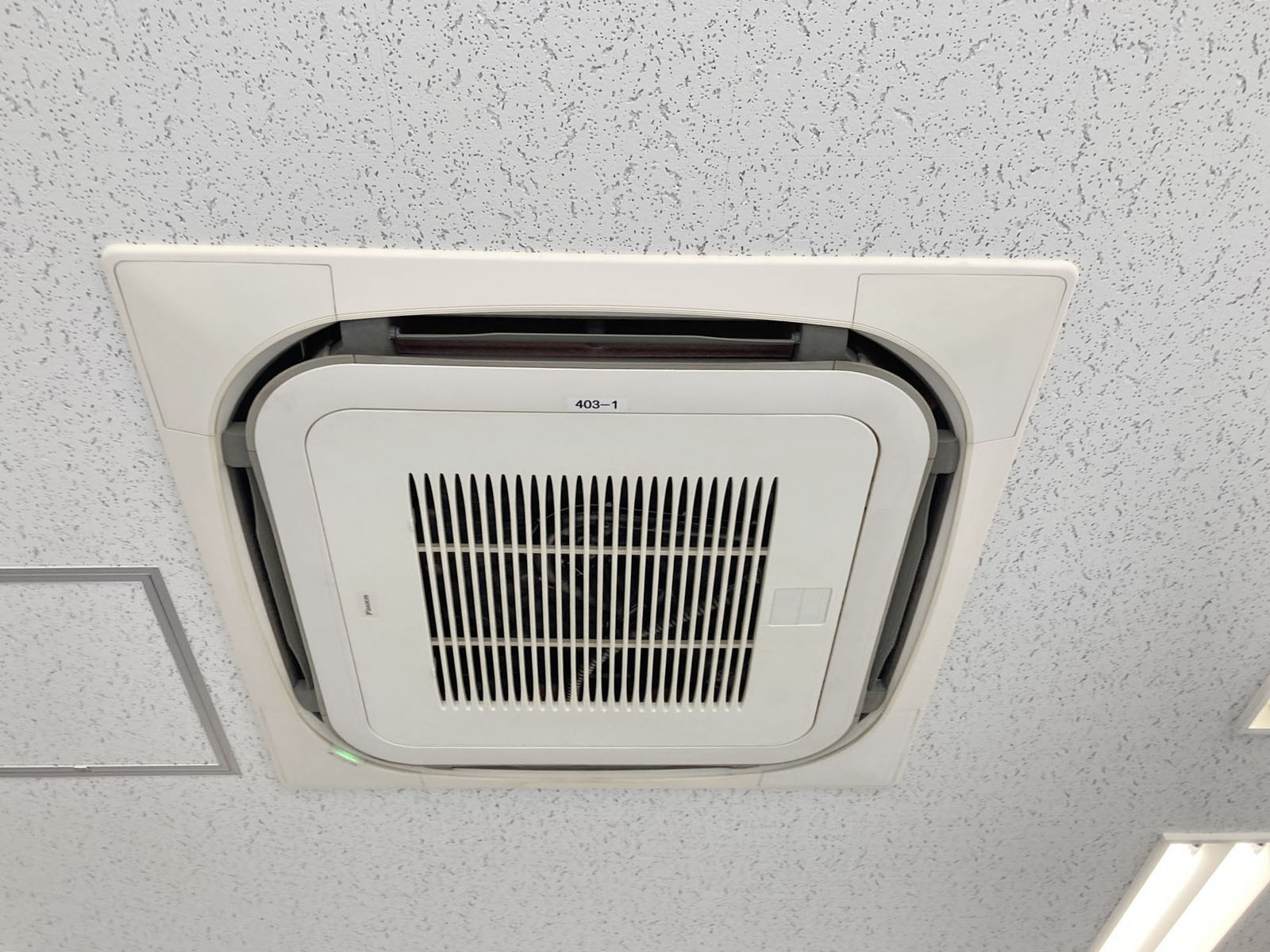 空調吹出口