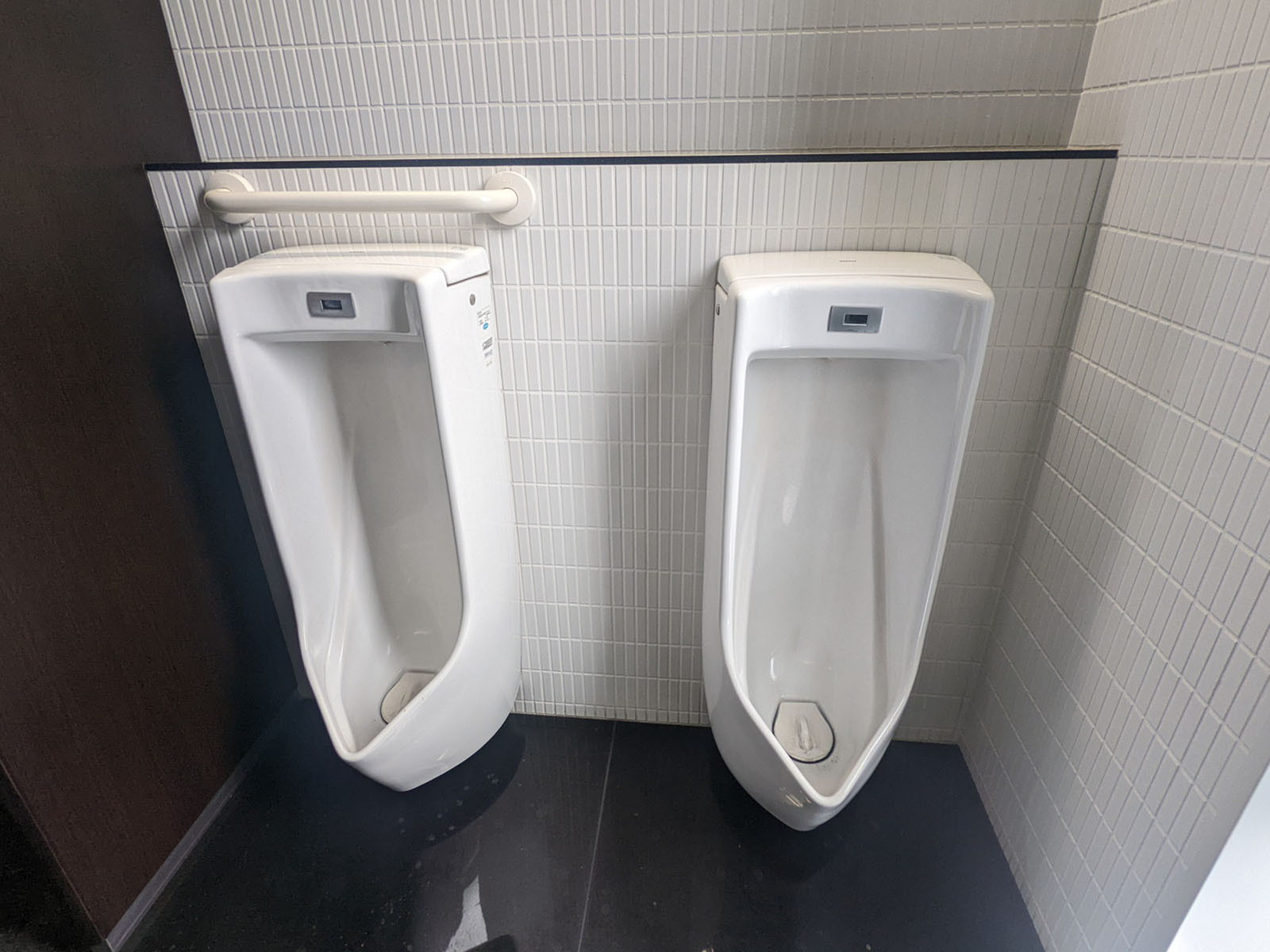 男性用トイレ