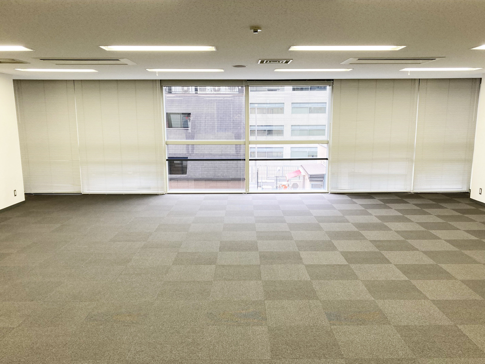 オフィス室内参考画像(6階・約31坪)