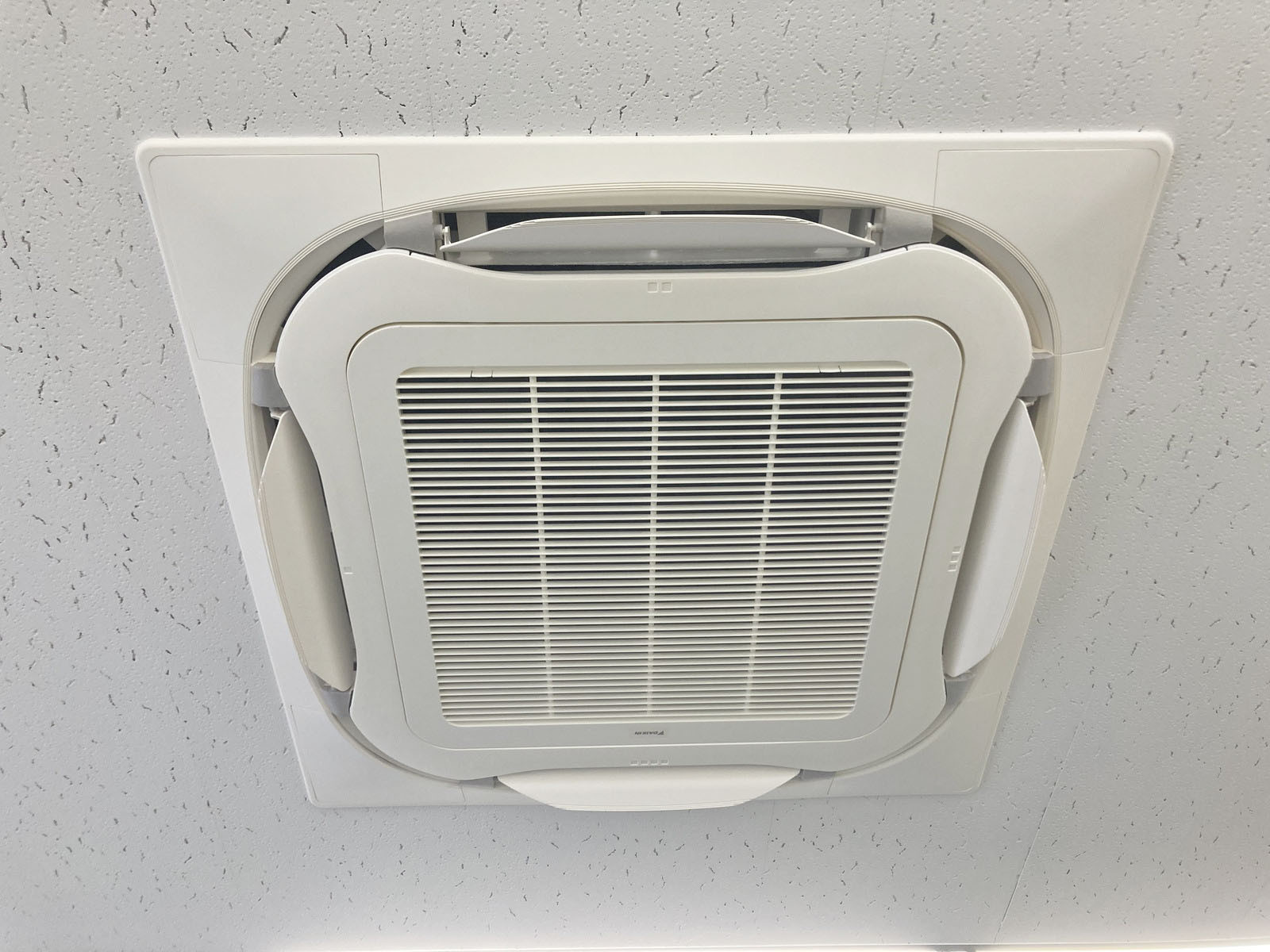 空調吹出口