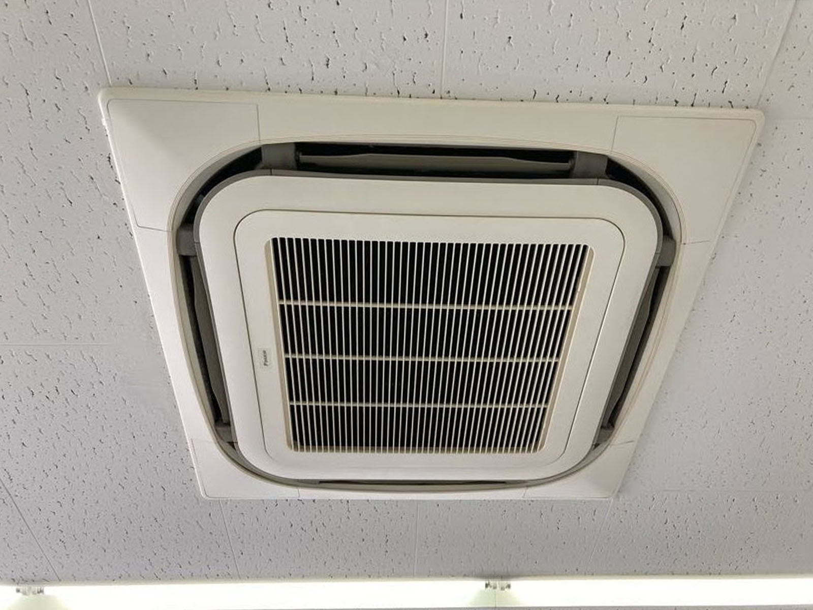 空調