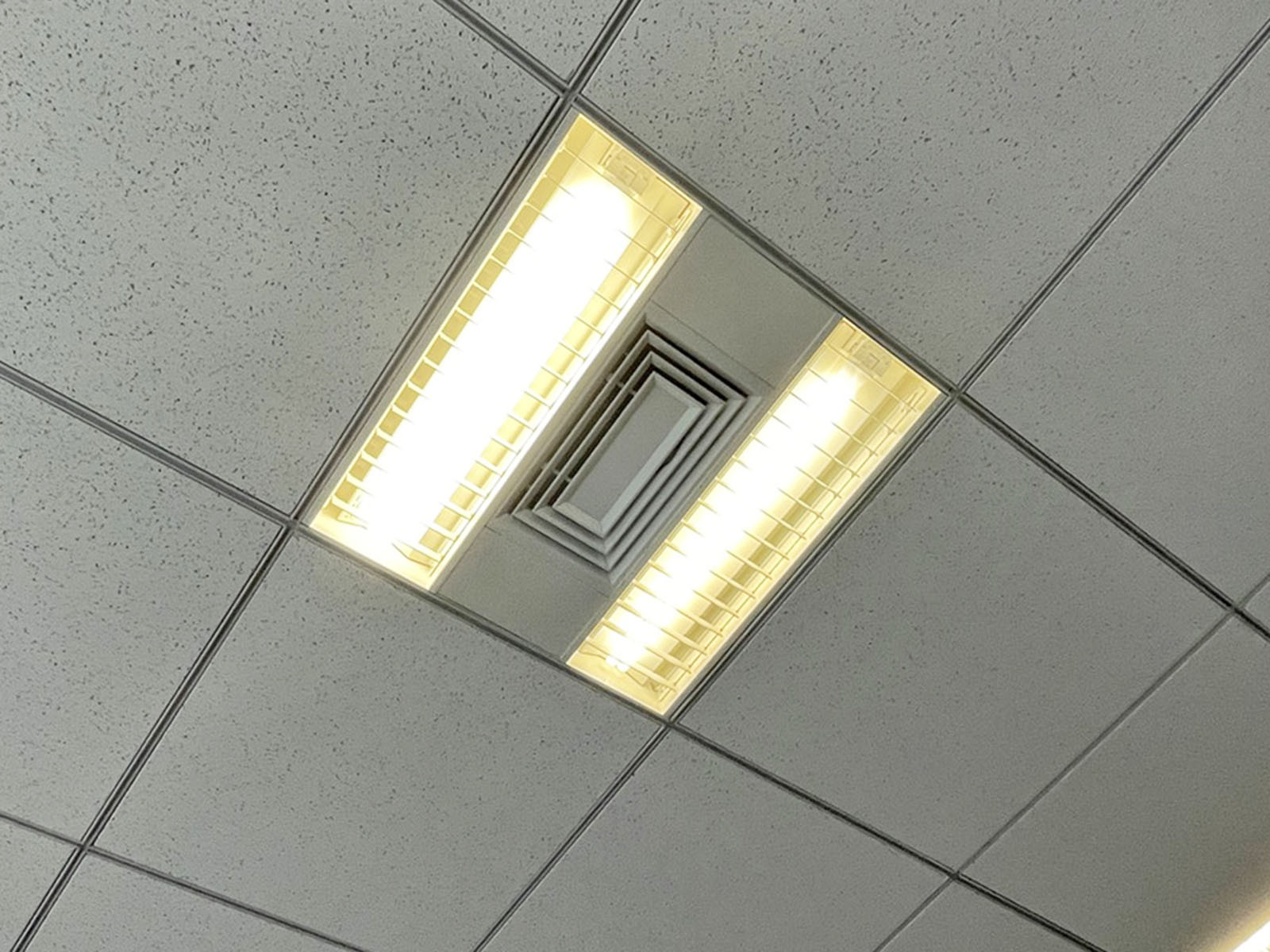 空調
