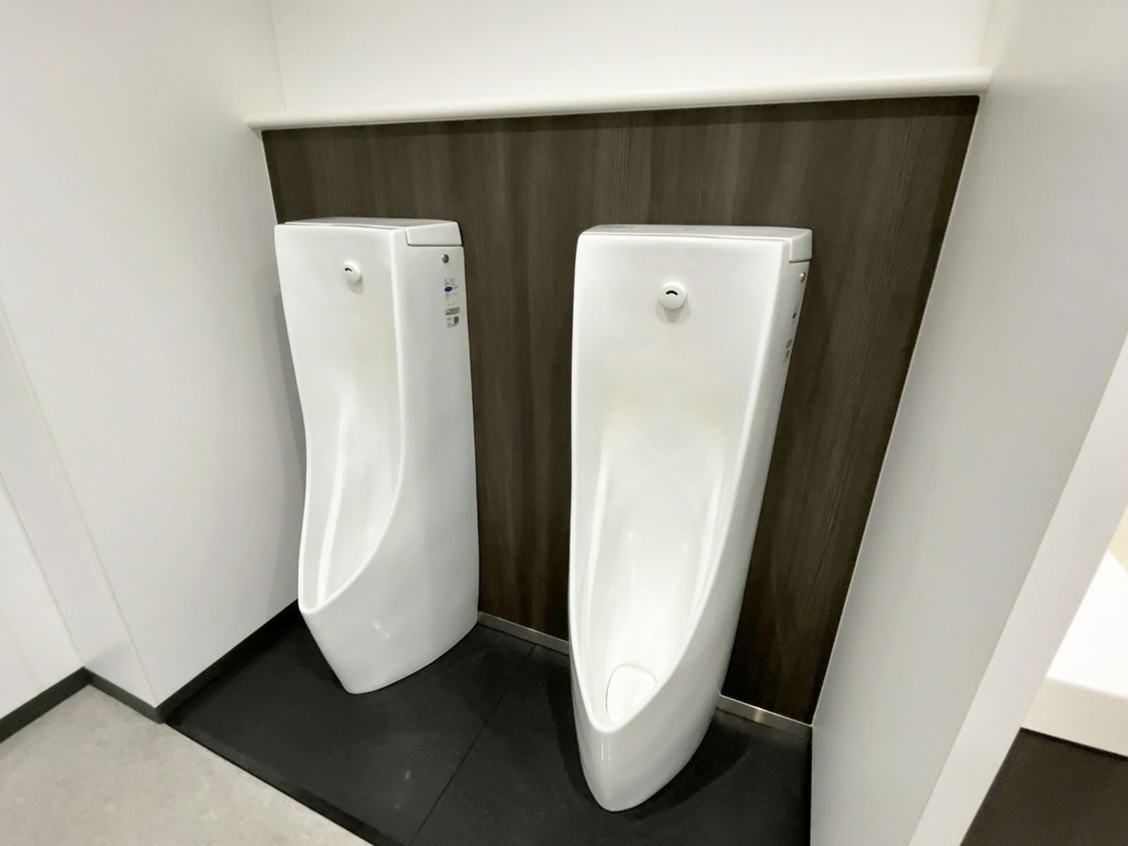 男性用トイレ