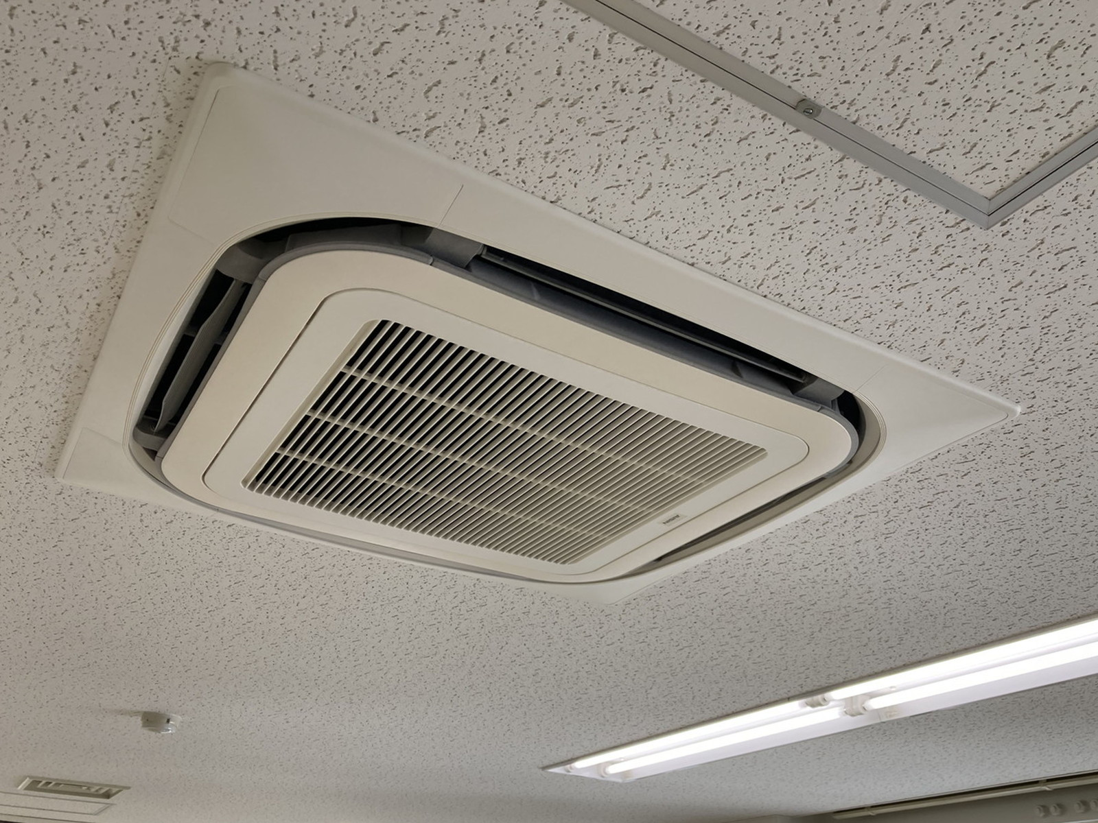 空調
