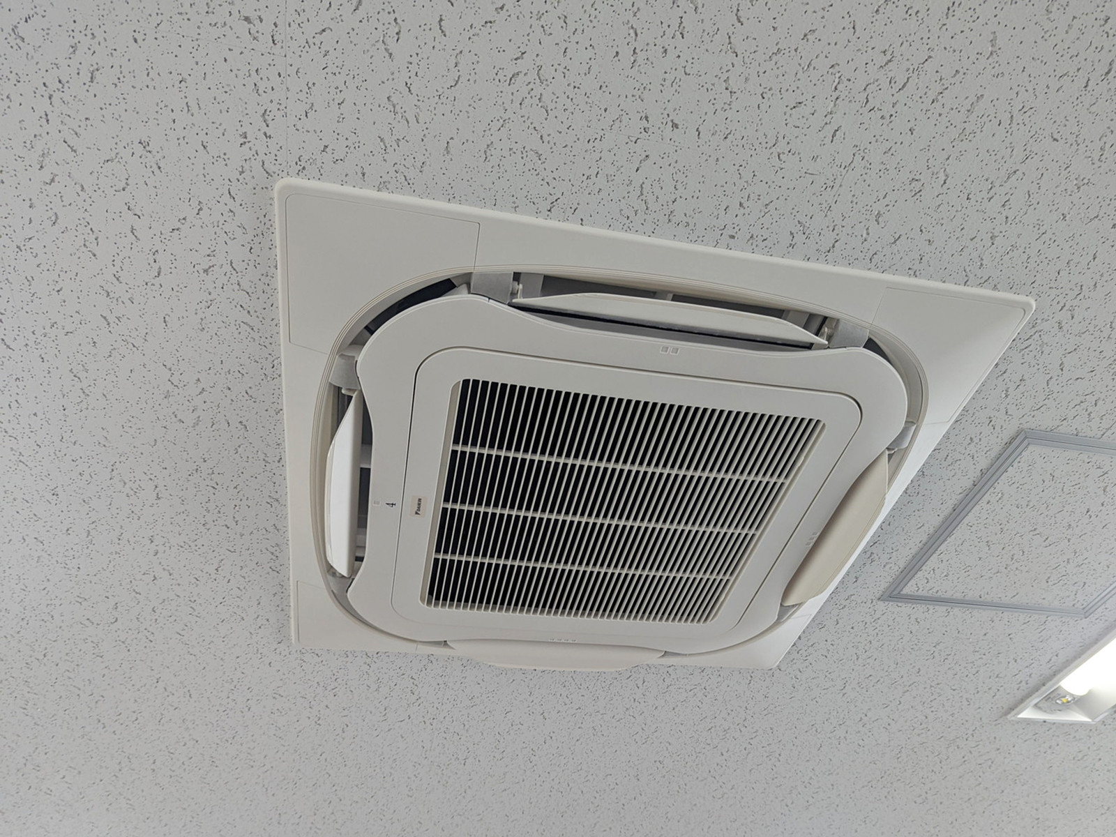 空調