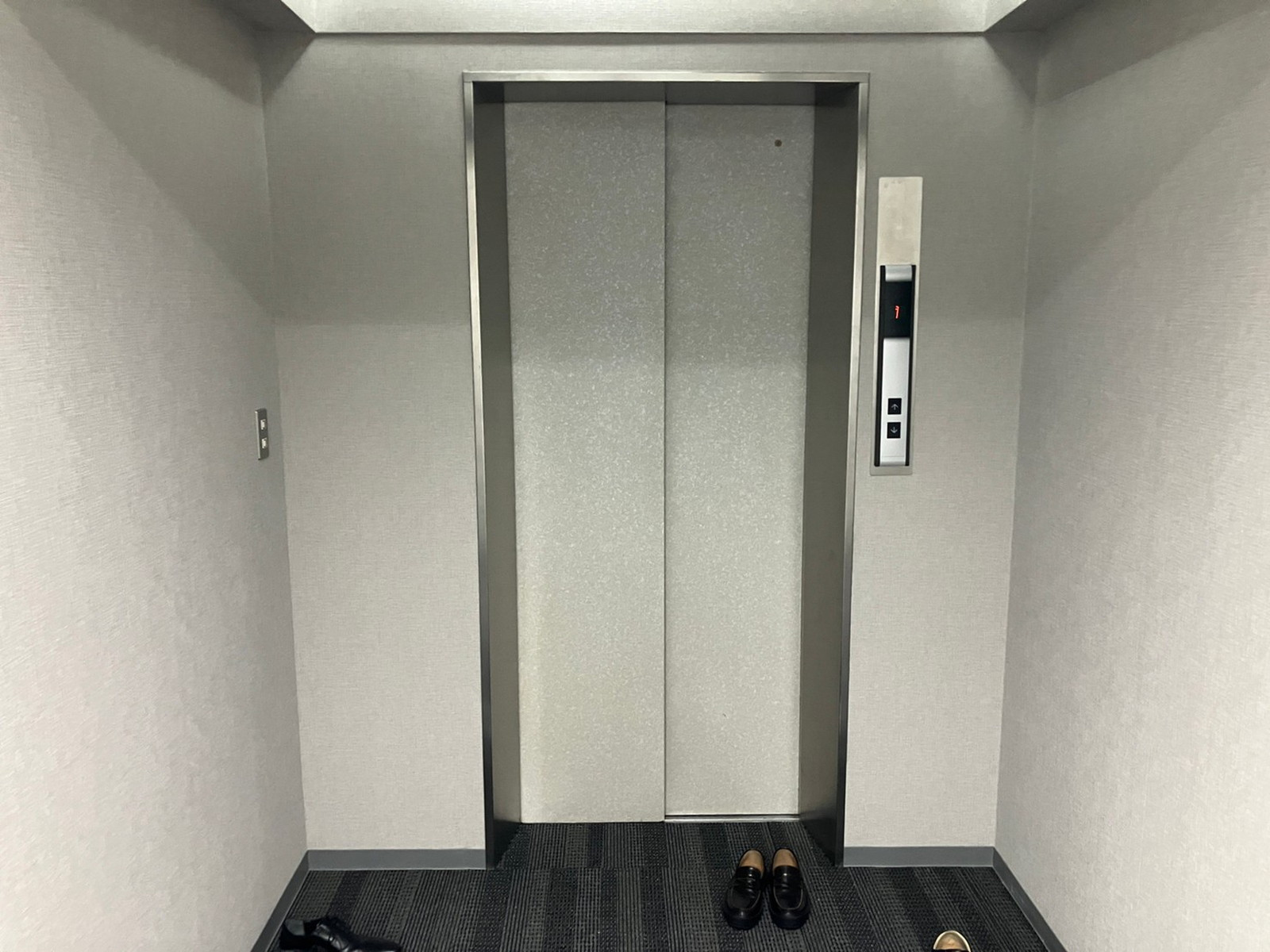 エレベーター
