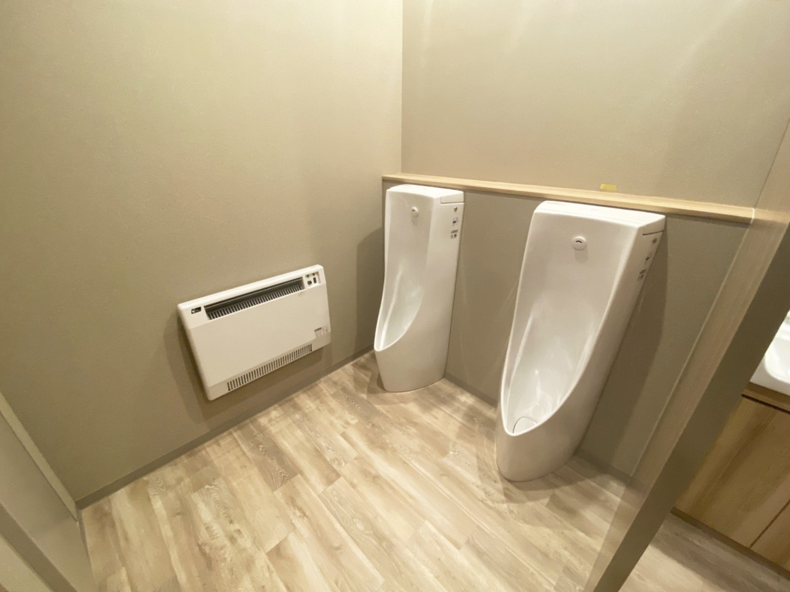 男性用トイレ