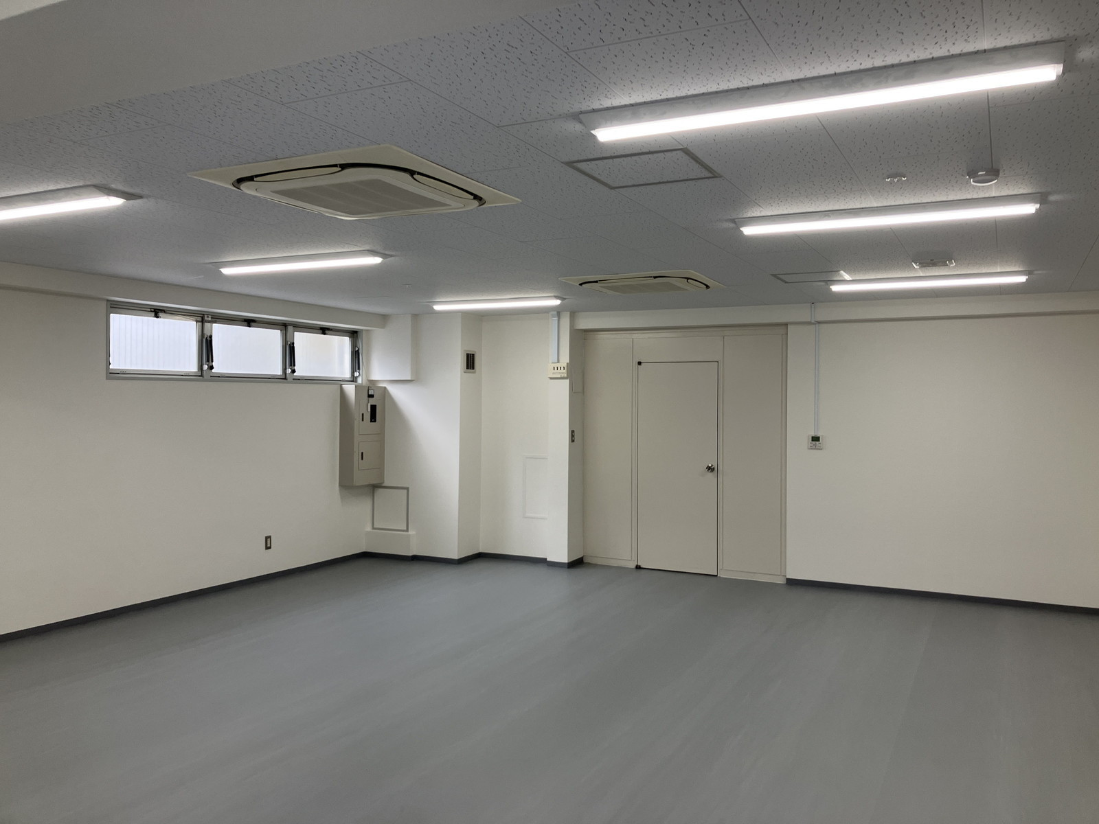 別角度の様子