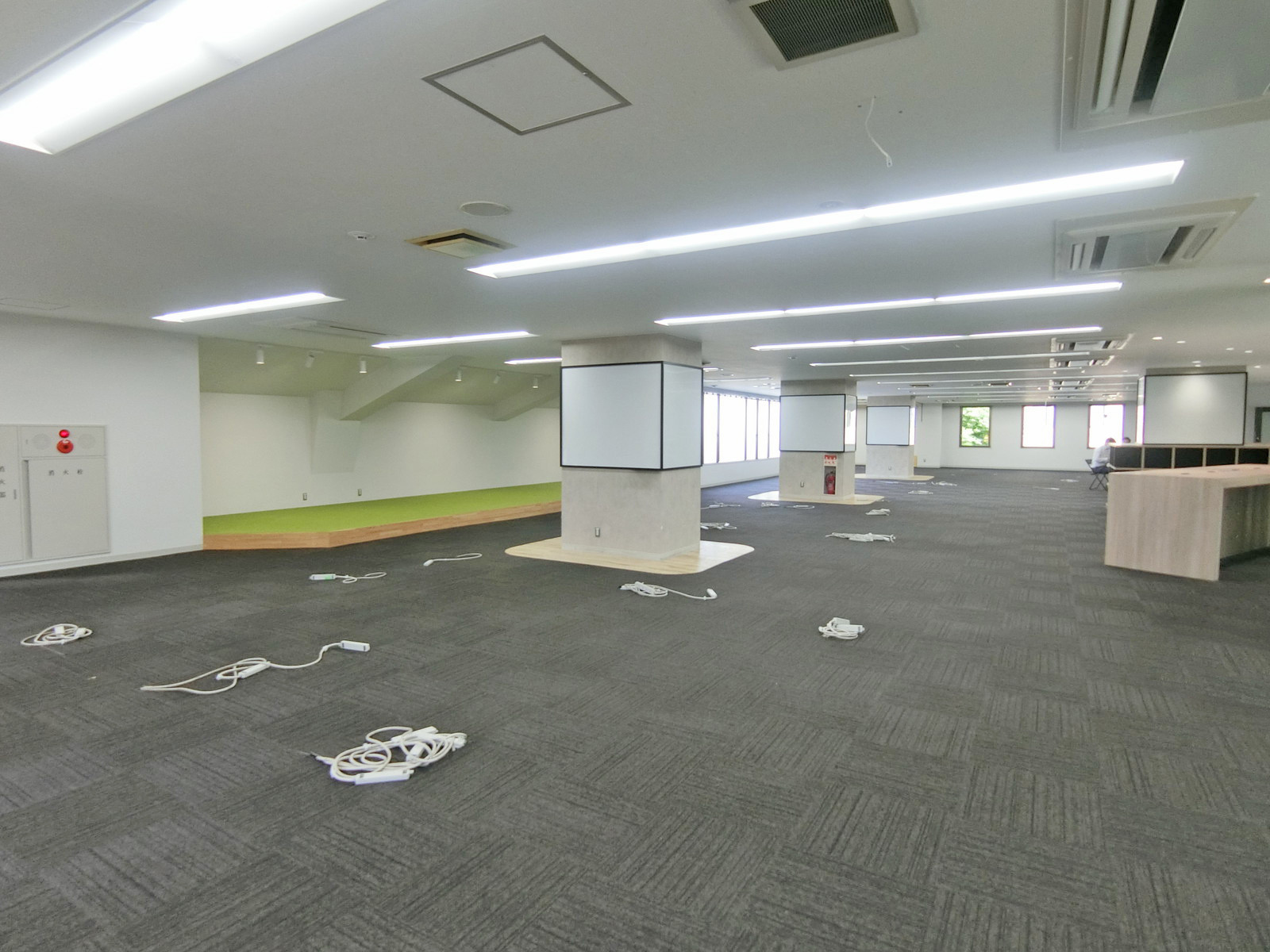 オフィス室内参考画像（4階）