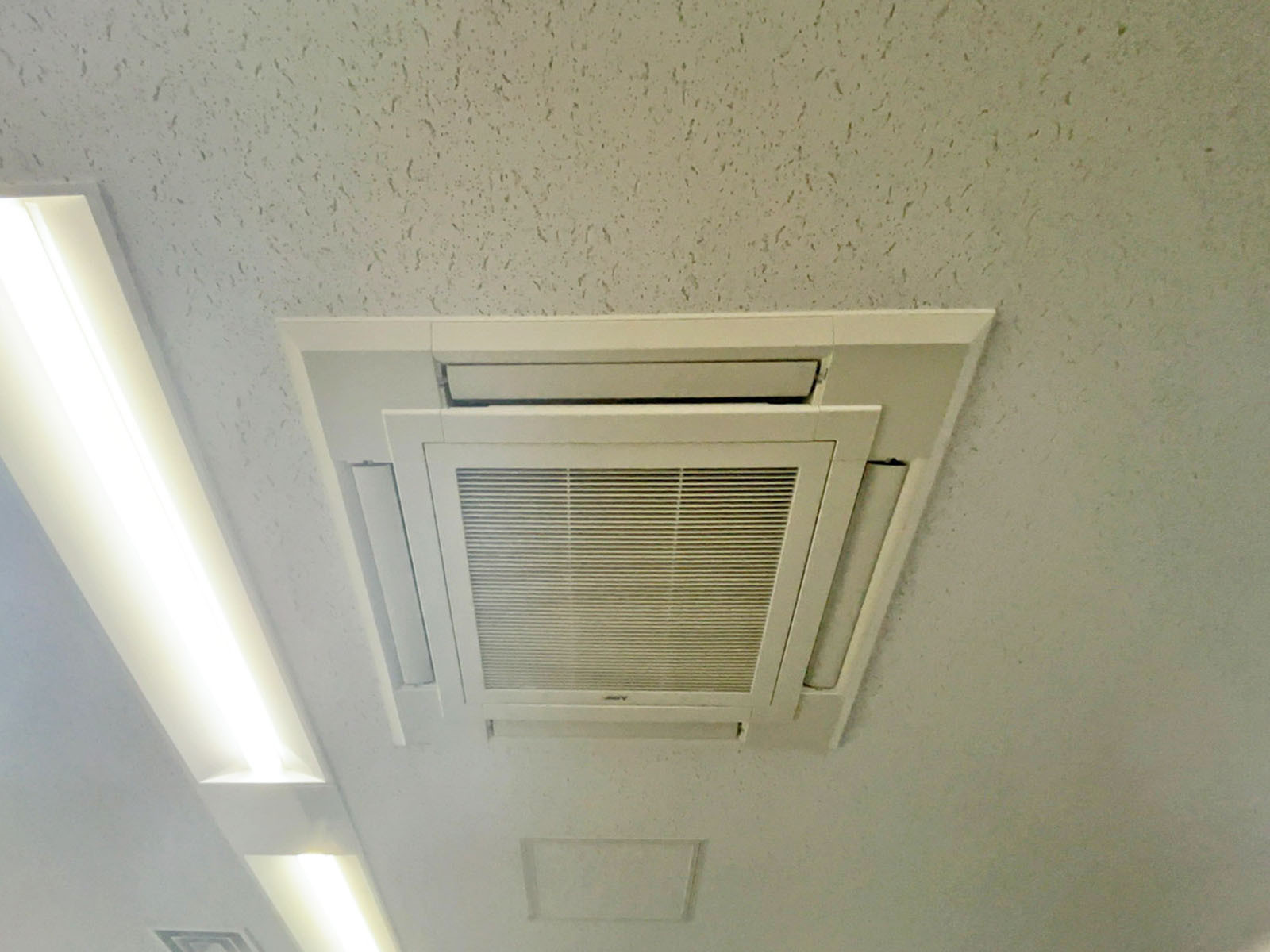 空調