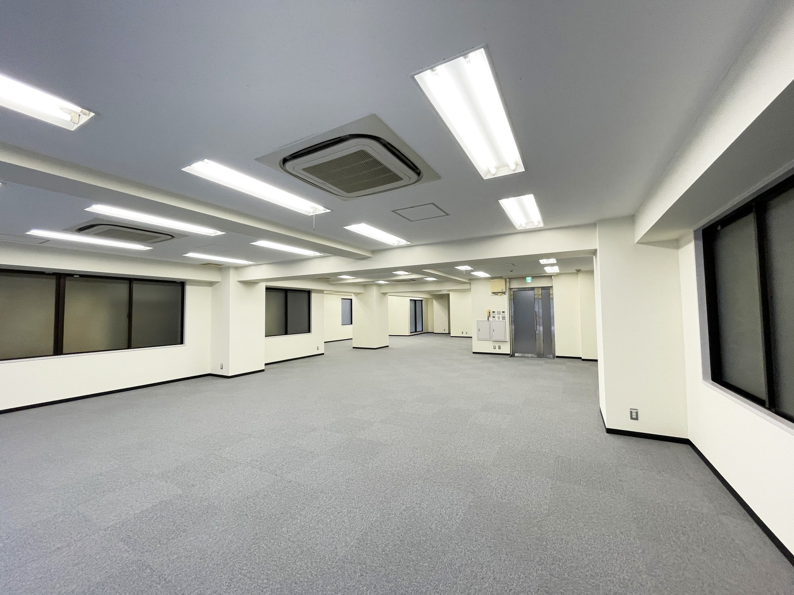 オフィス室内参考画像(2階・約54坪)