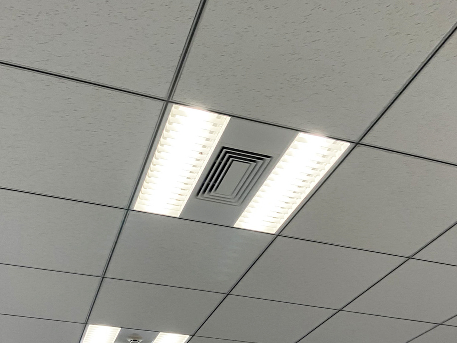 空調