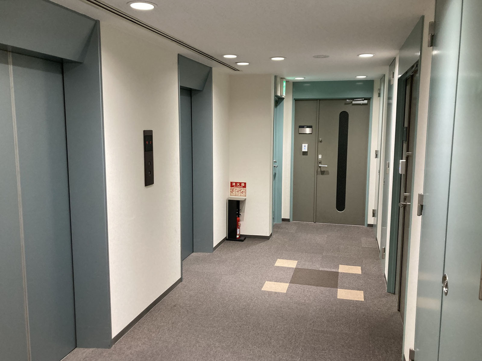 エレベーター