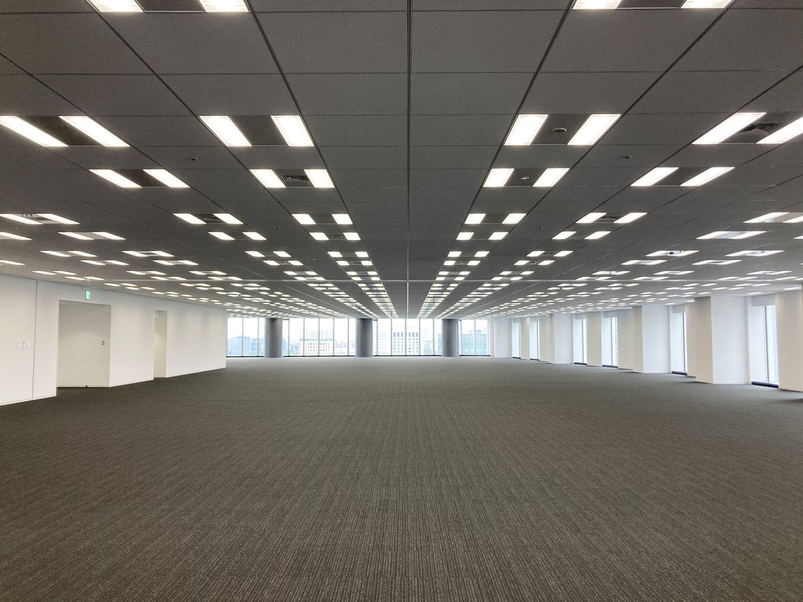 オフィス室内参考画像(17階)