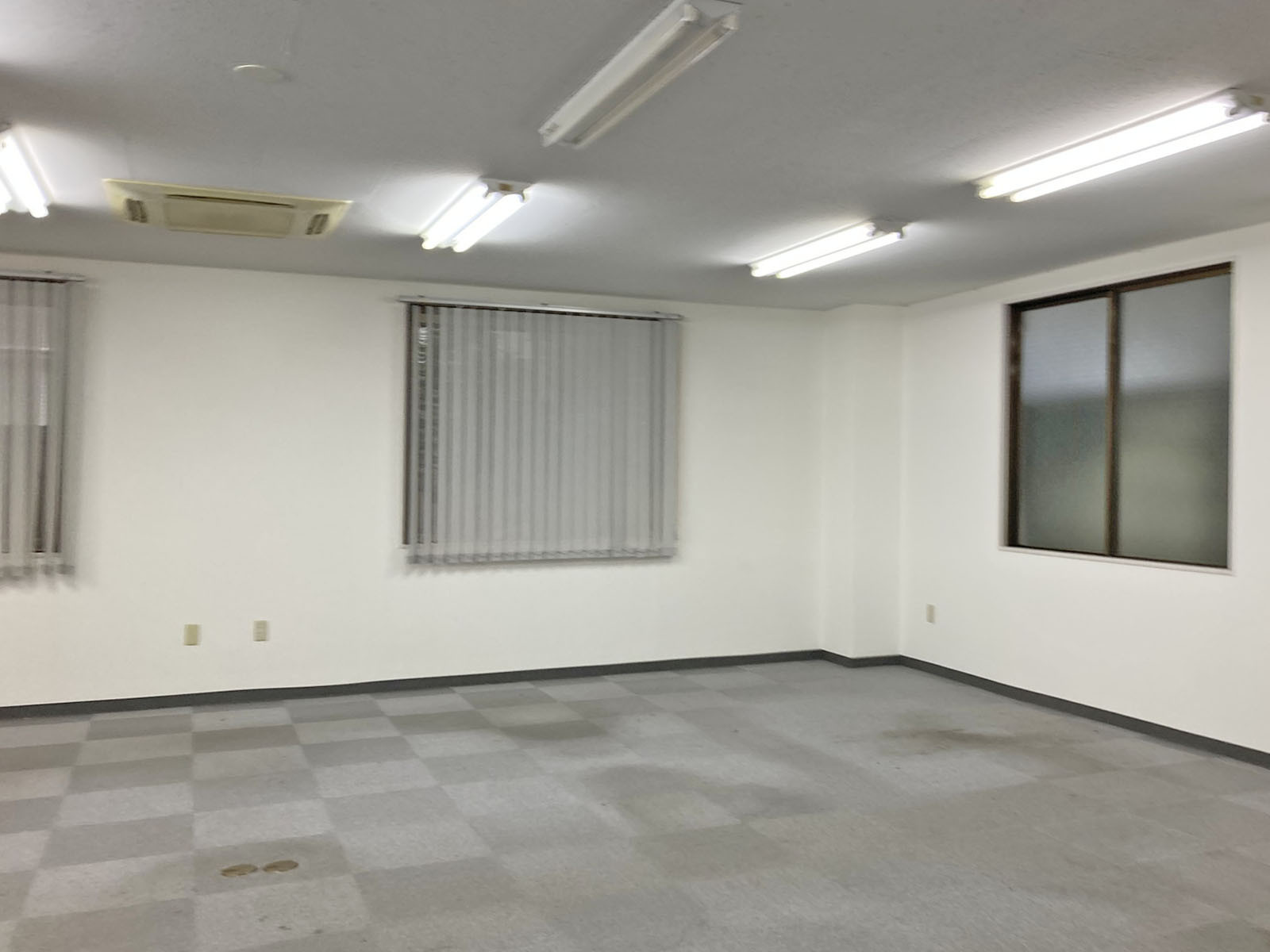 オフィス室内参考画像(1階・23坪)