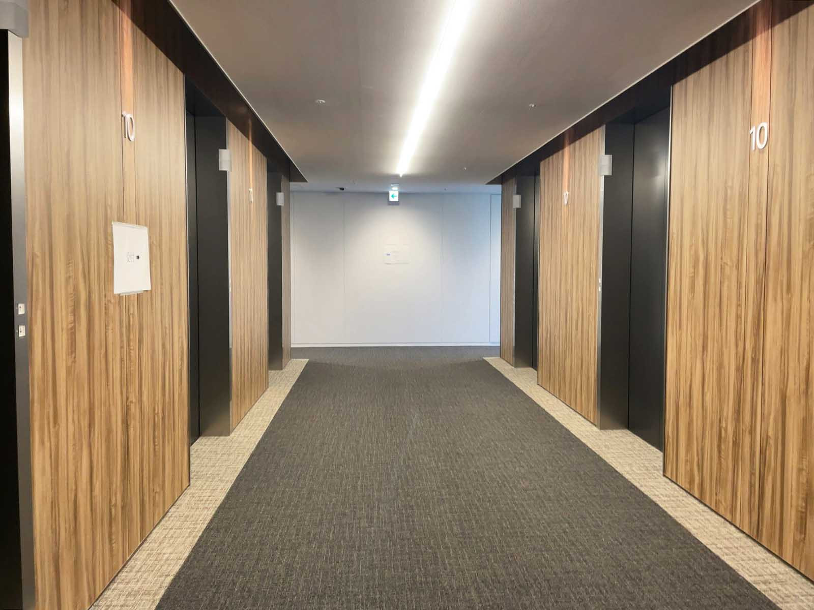 エレベーターホール
