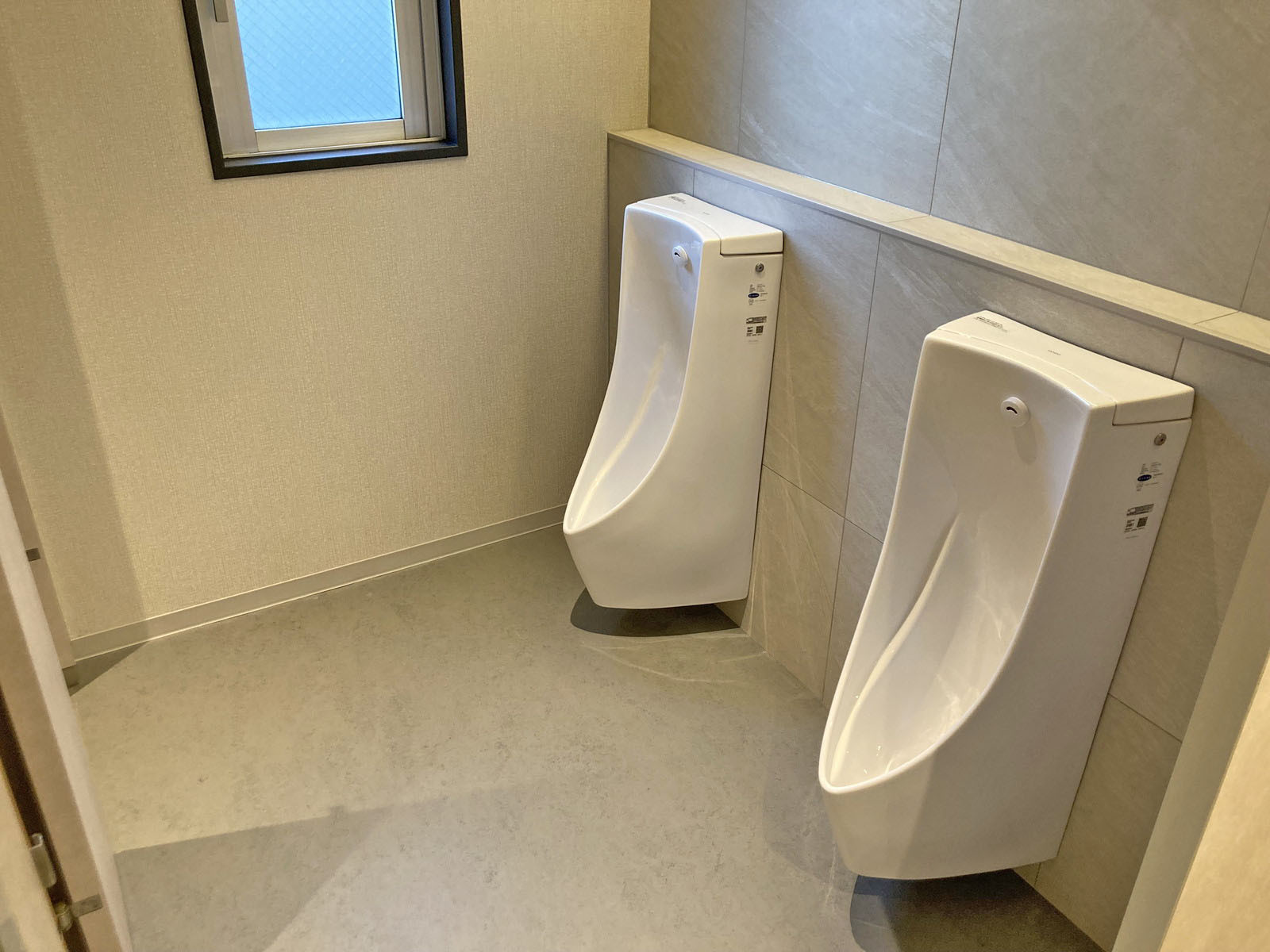 男性用トイレ