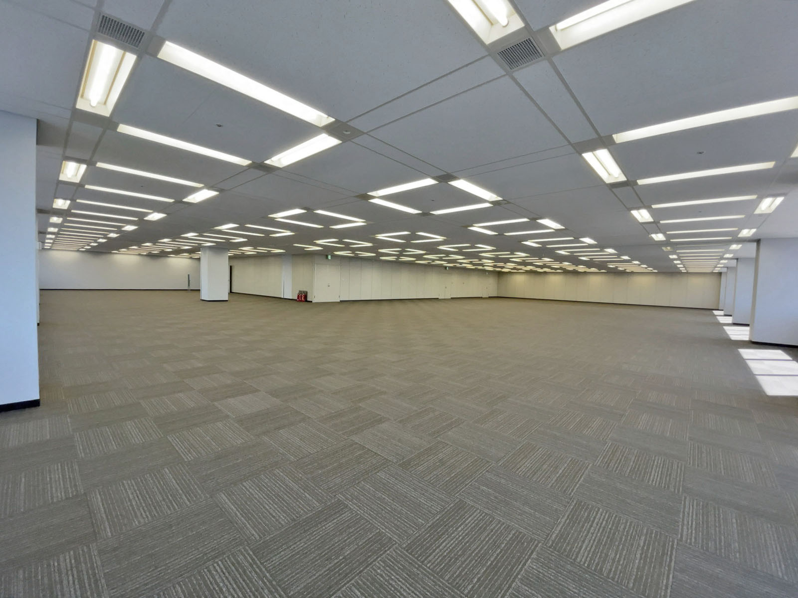 オフィス室内参考画像(22階・約230坪)