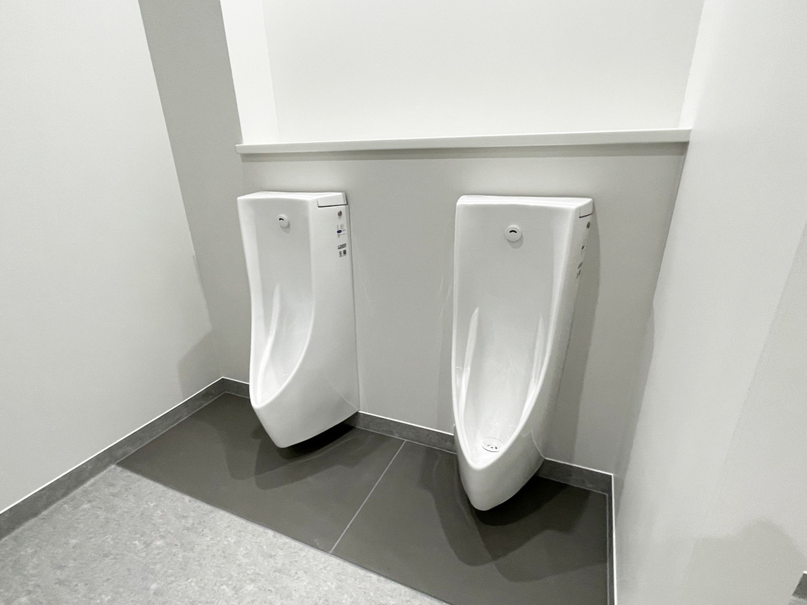 男性用トイレ