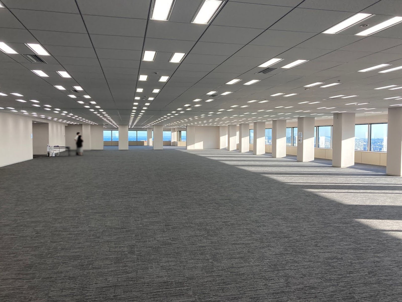 オフィス室内参考画像（37階）