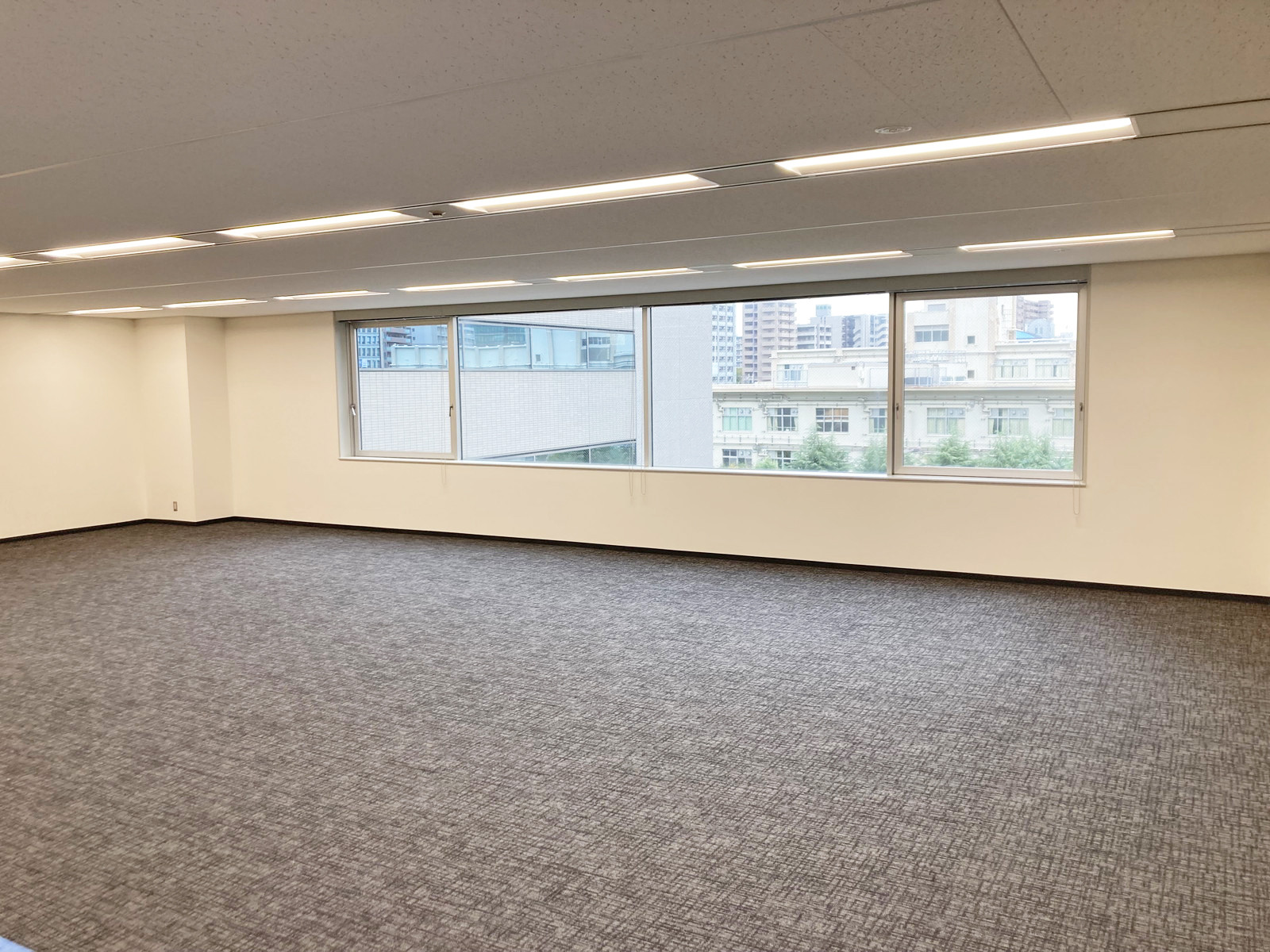 オフィス室内参考画像(4階・約52坪)