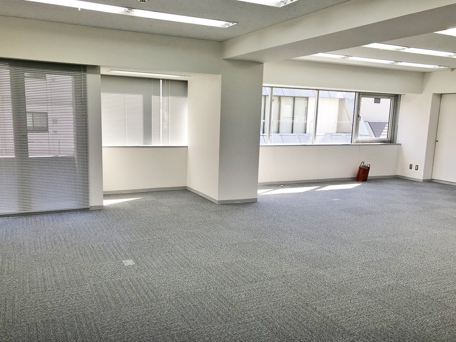 オフィス室内参考画像(5階・約25坪)