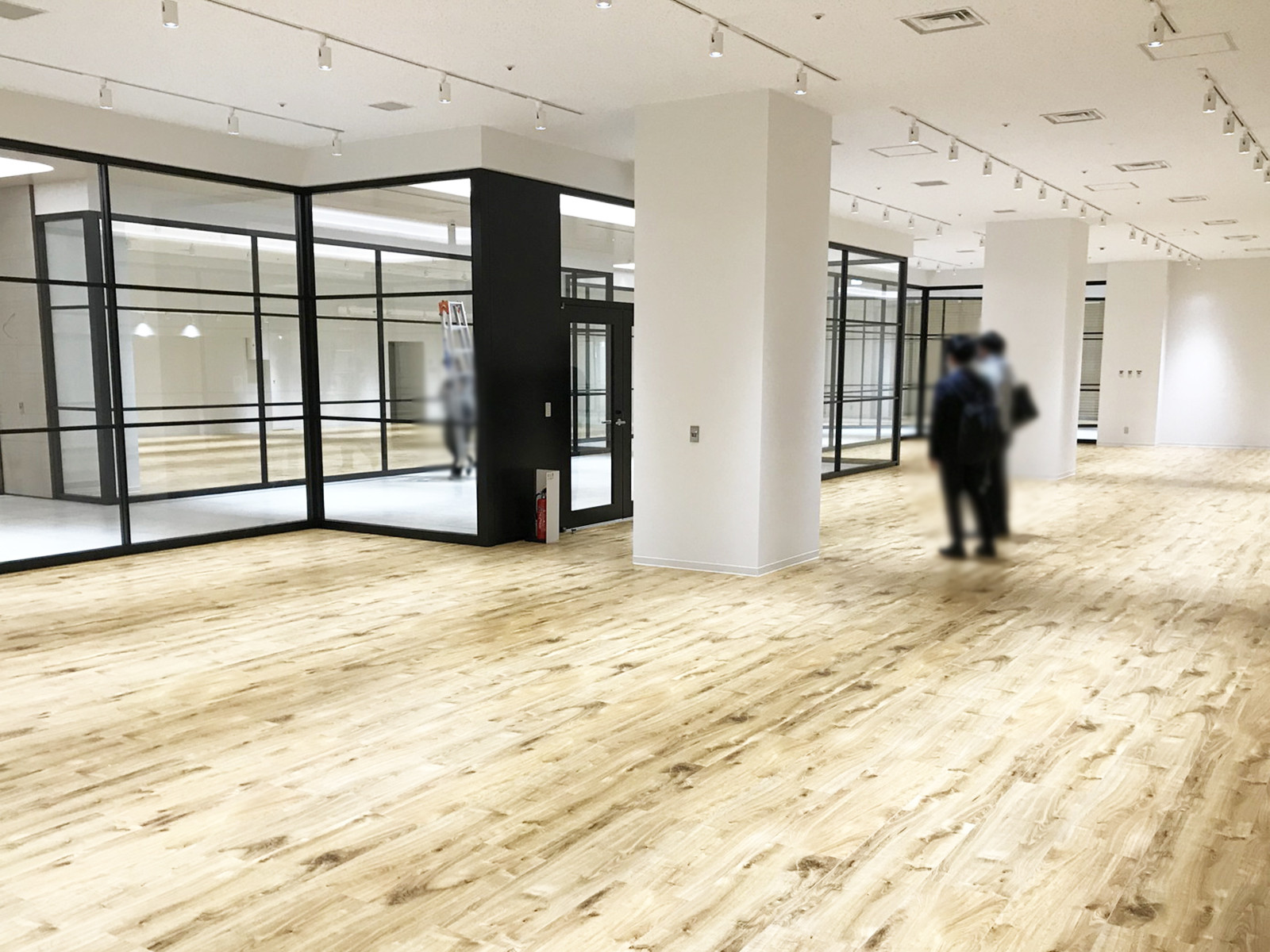 別角度の様子