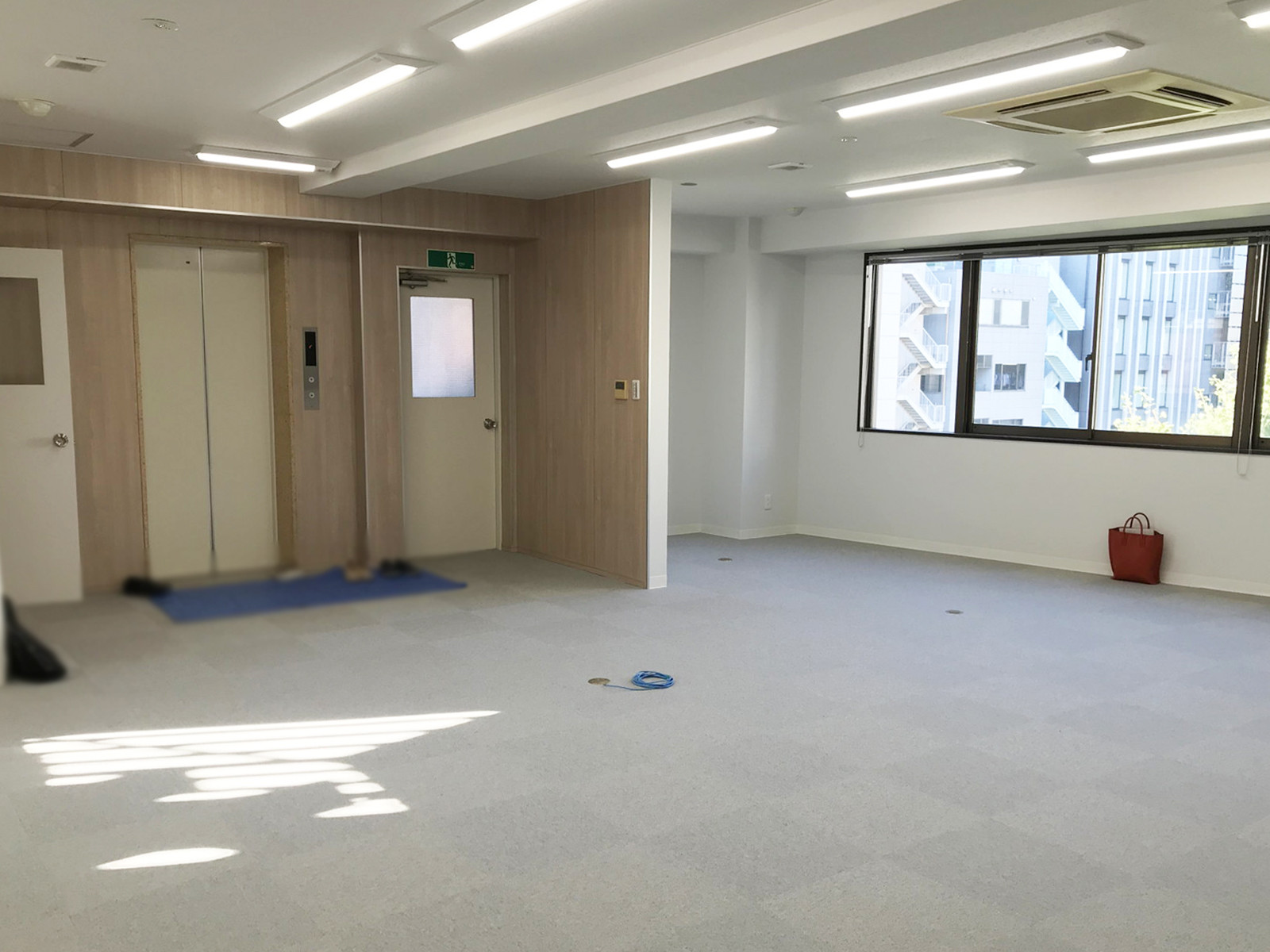 オフィス室内参考画像(7階・約23坪)