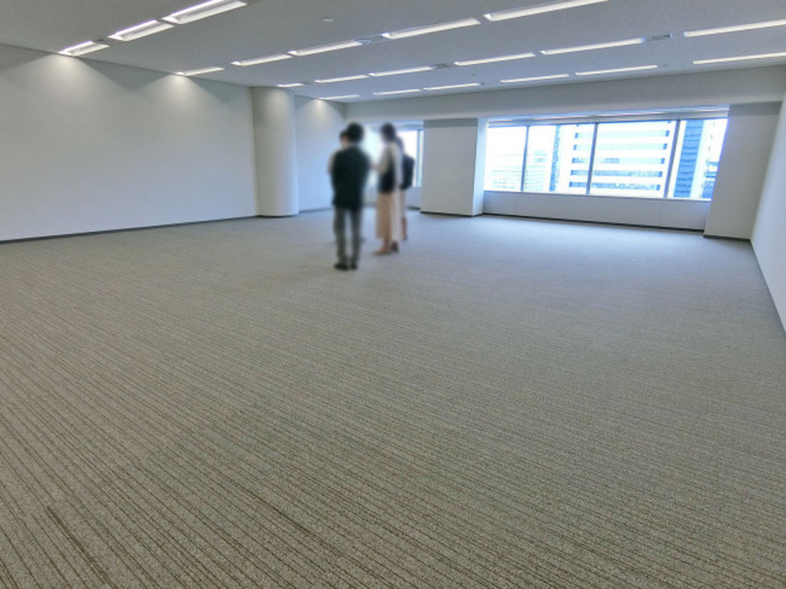 別角度の様子