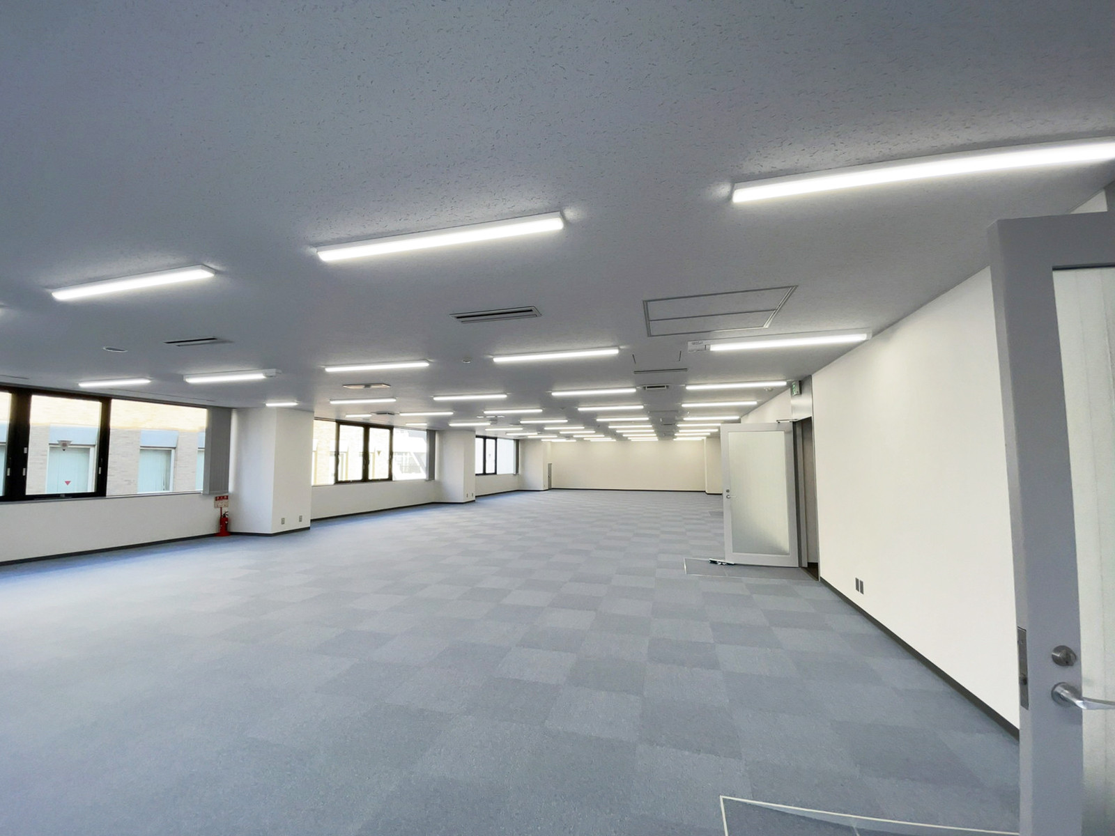 オフィス室内参考画像(6階・約86坪)