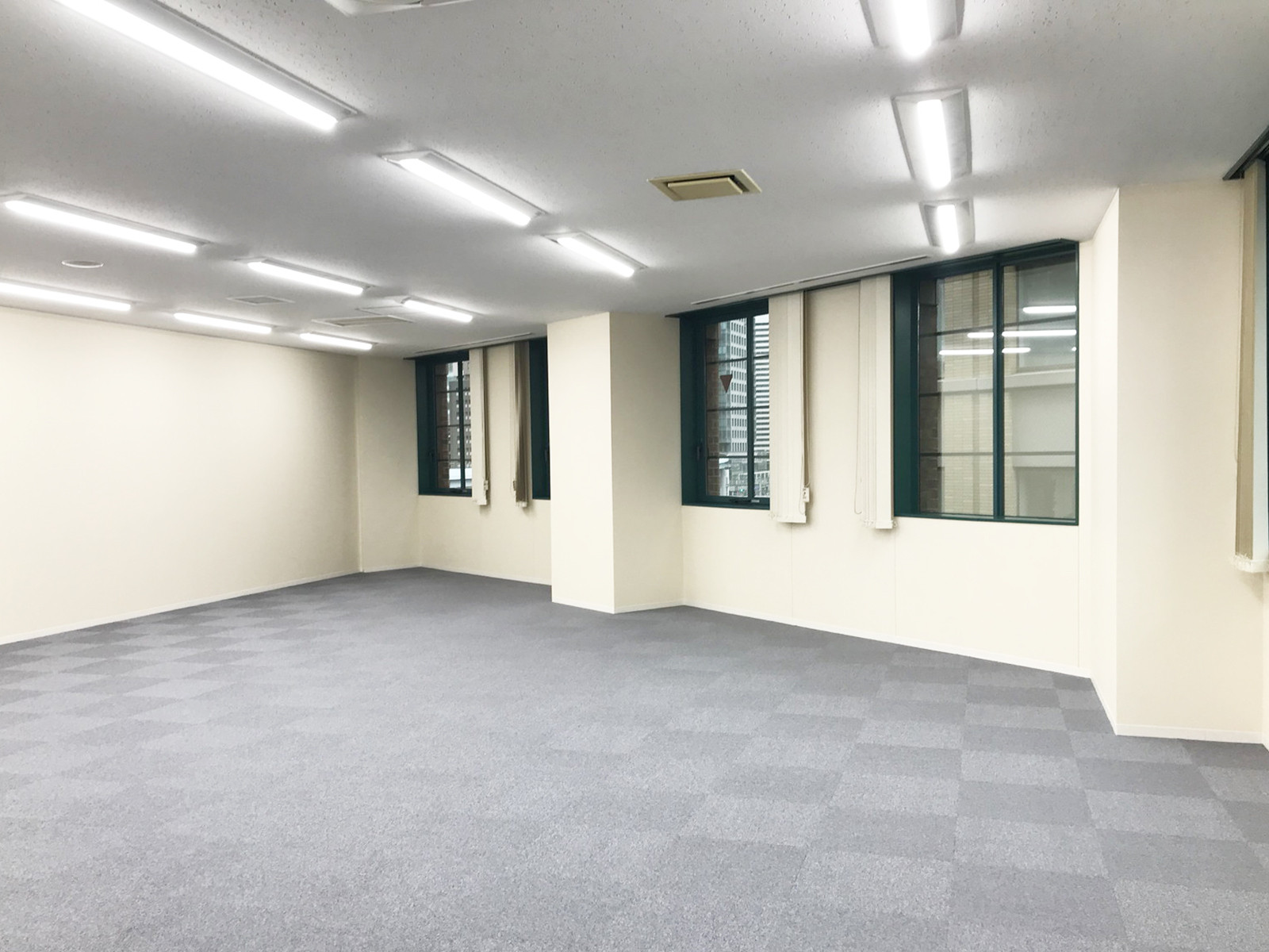 オフィス室内参考画像(5階)