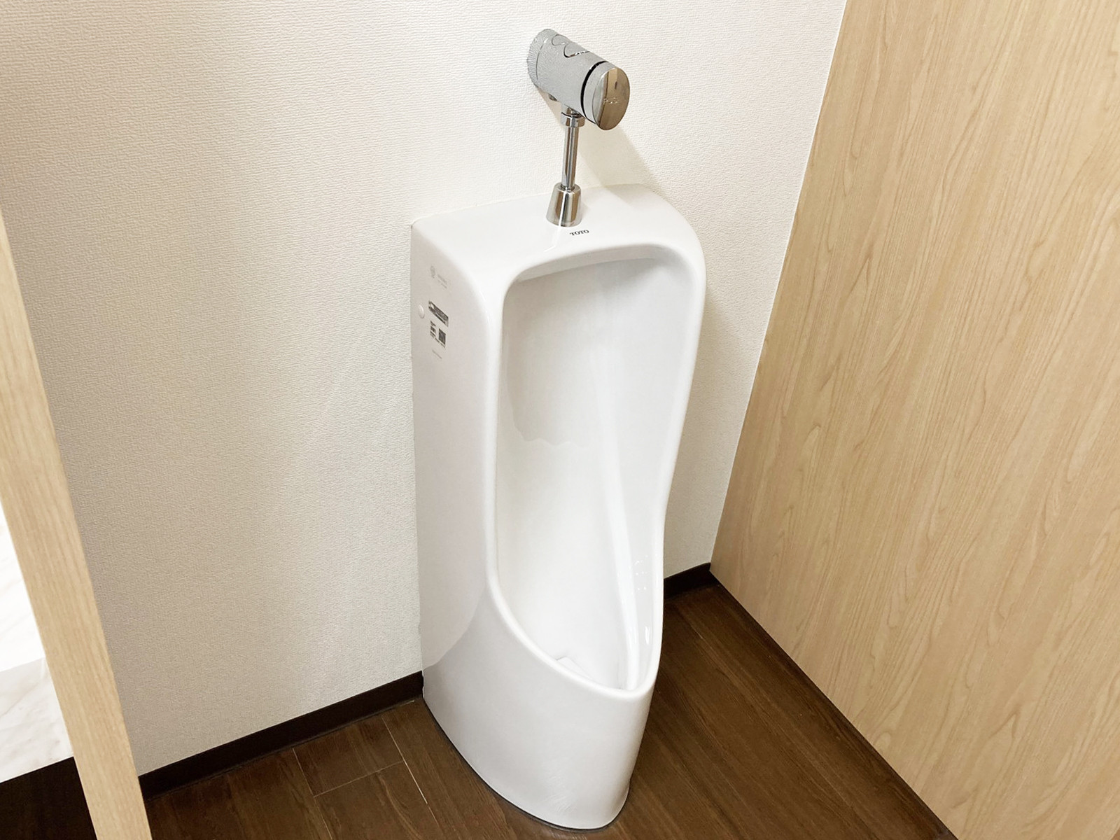 男性用トイレ