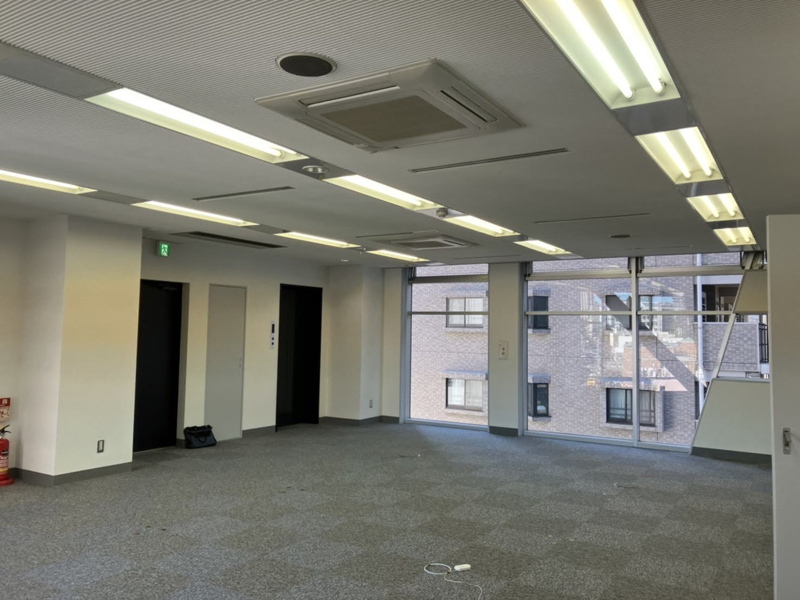 オフィス室内参考画像（6階・約26坪）