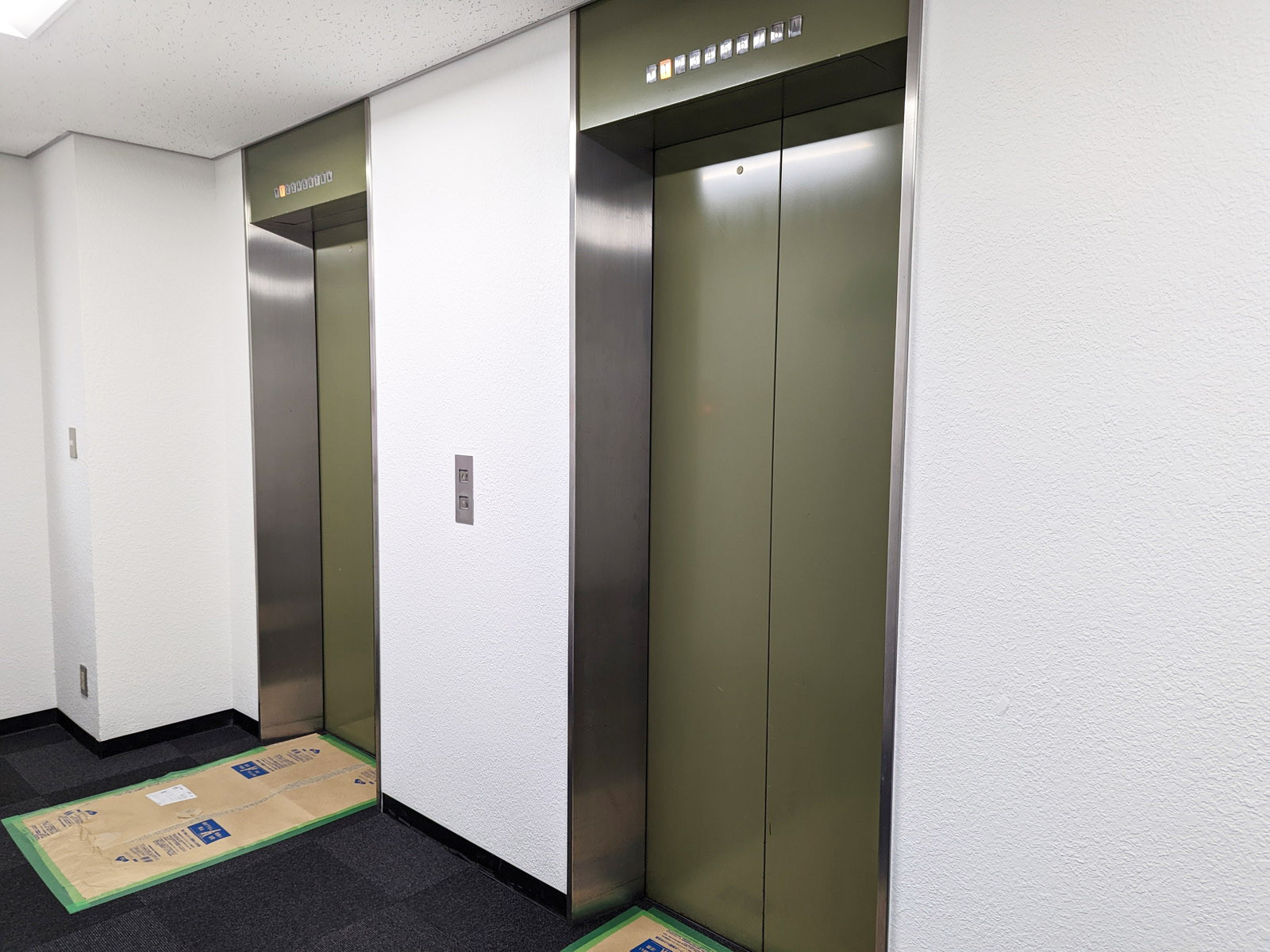 エレベーター